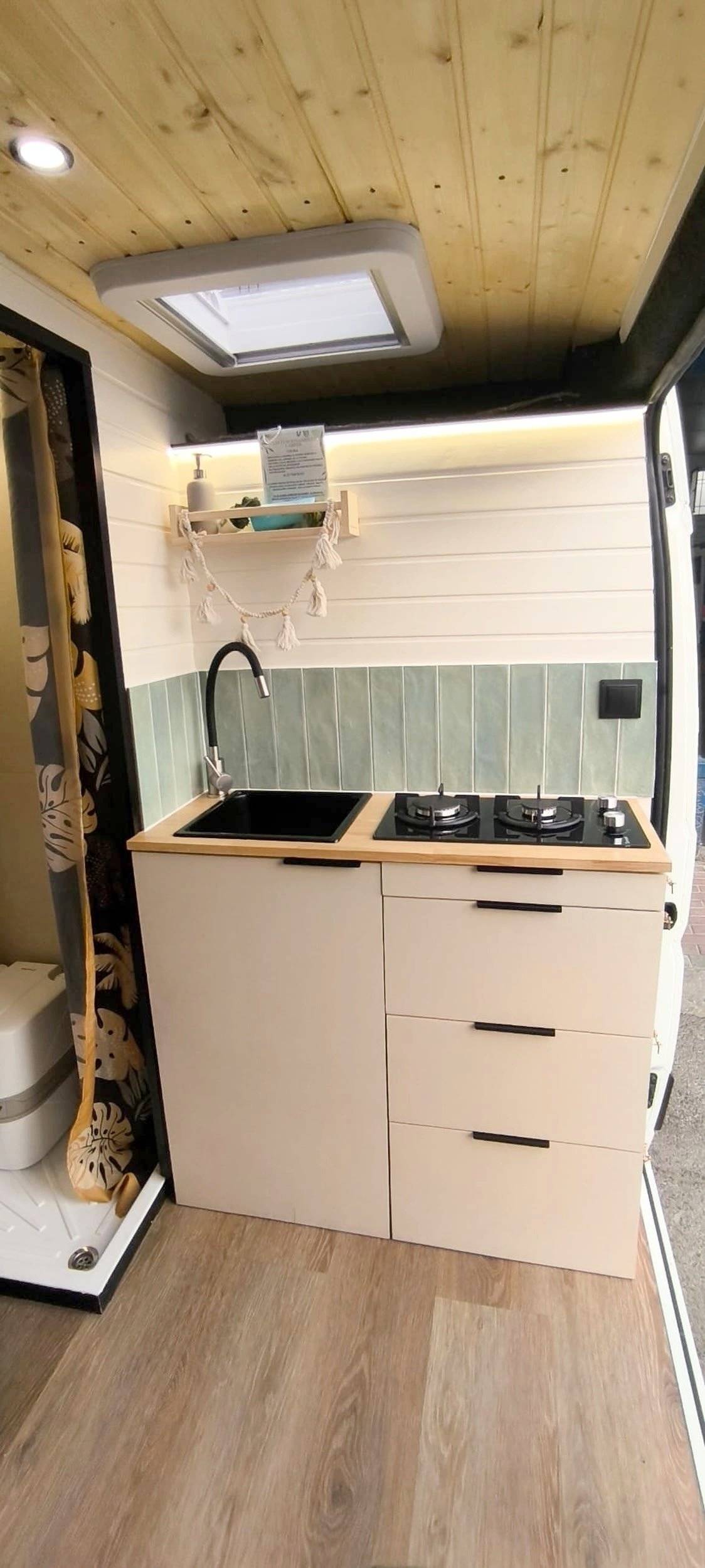 Peugeot Boxer 2.2 BlueHdi 140 CH