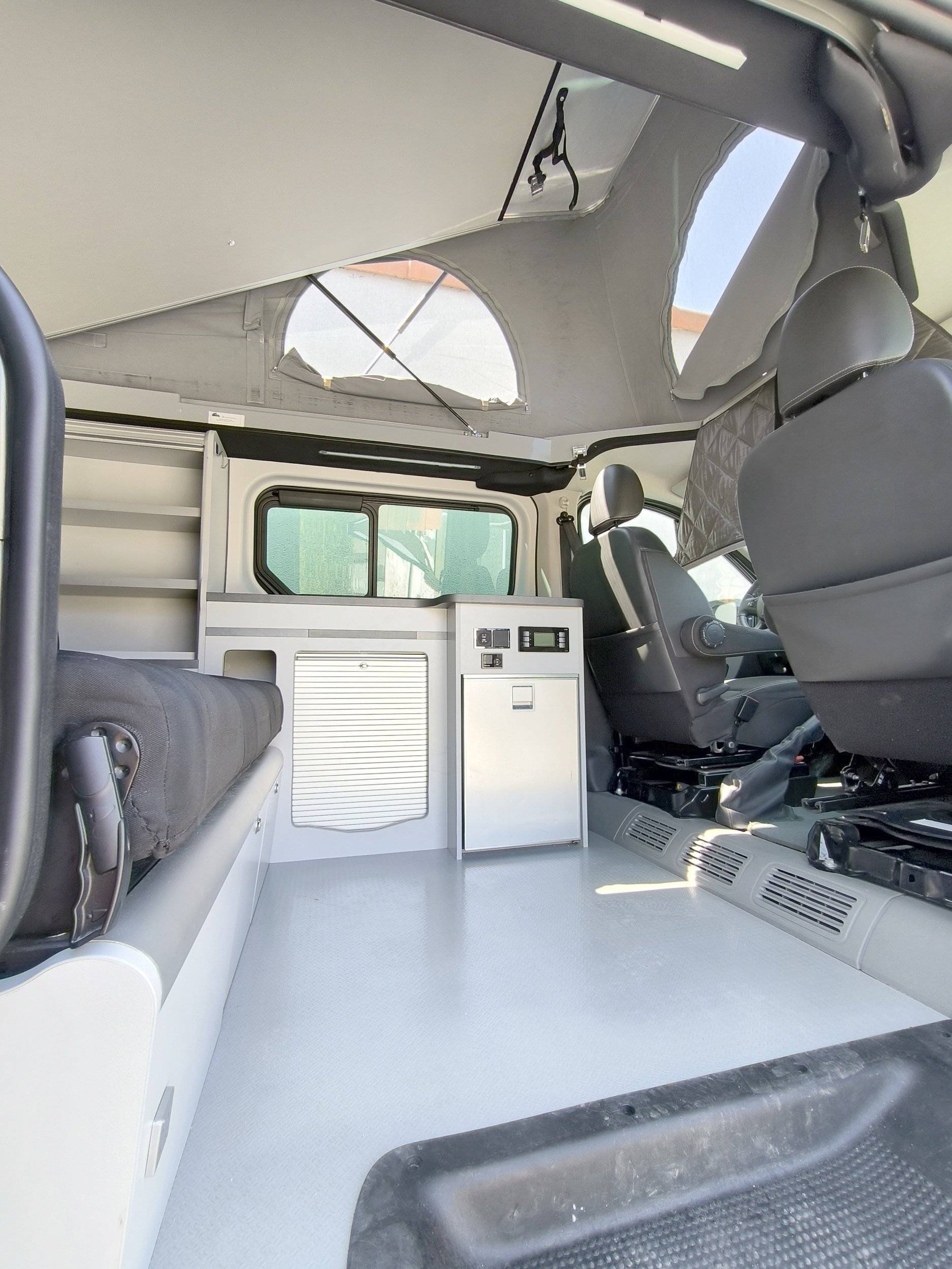 Hanroad RENAULT TRAFIC III Grand Confort