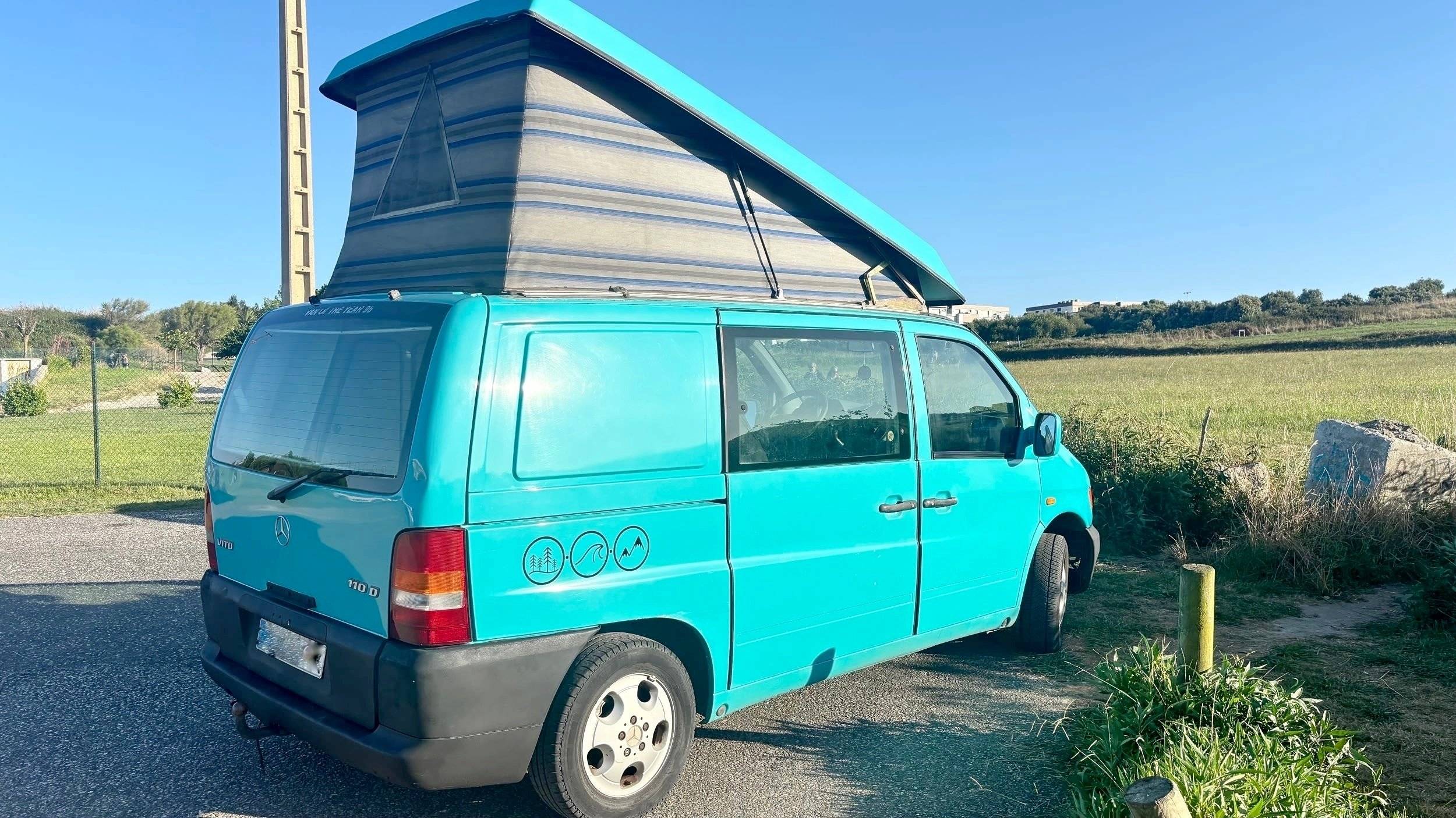 Vue arrière Mercedes Vito 110 D - Yescapa