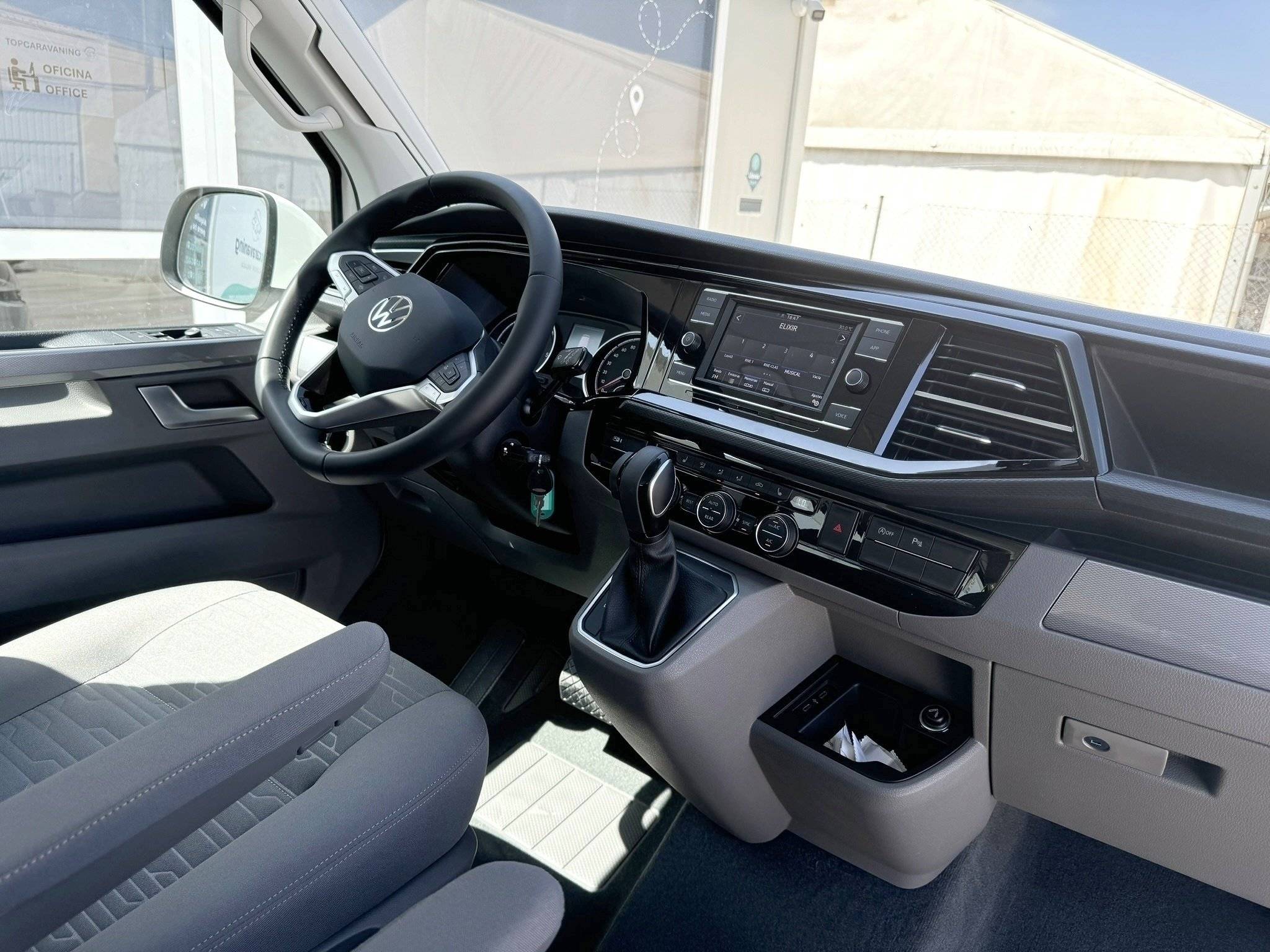 VOLKSWAGEN CALIFORNIA OCEAN