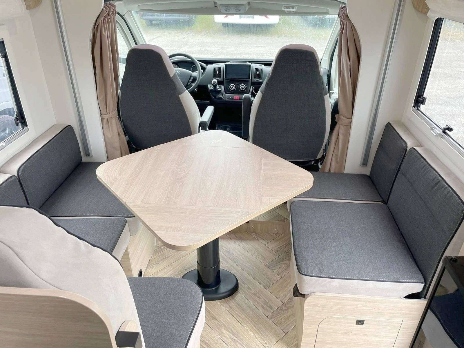 Chausson Peugeot boxer