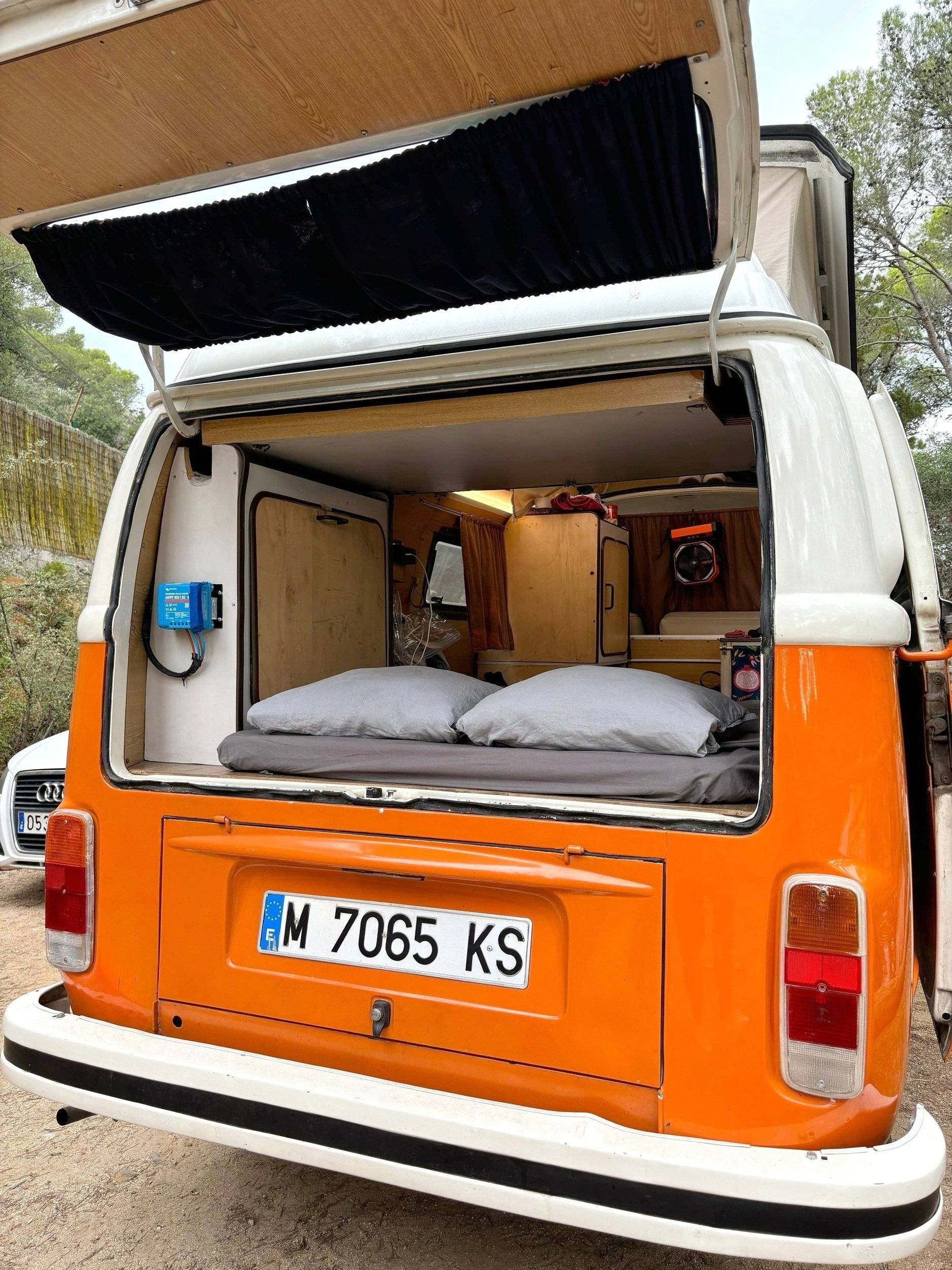 Volkswagen Kombi T2 Westfalia