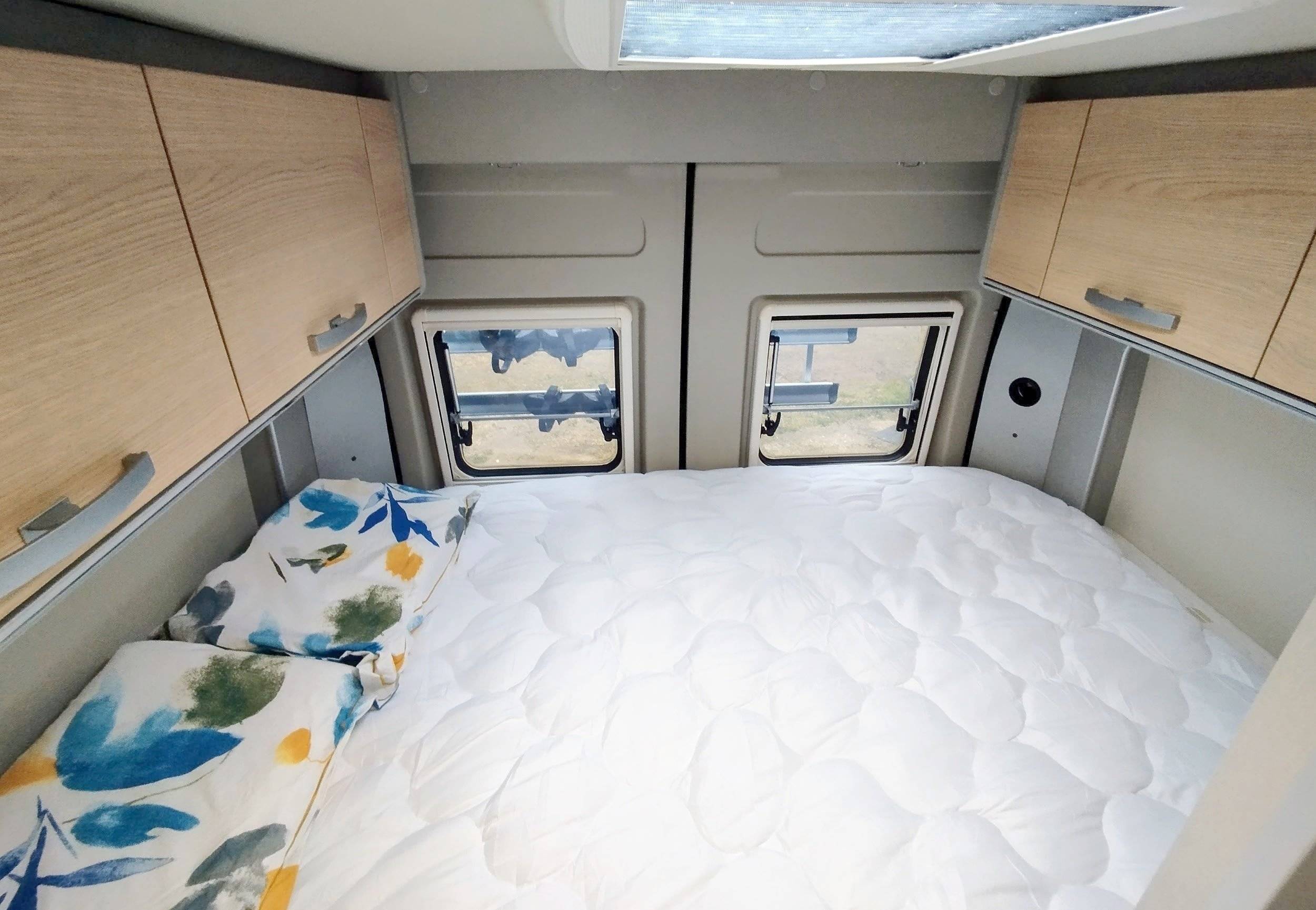 Couchages Fiat Ducato 2,3 l 140 CV - Yescapa