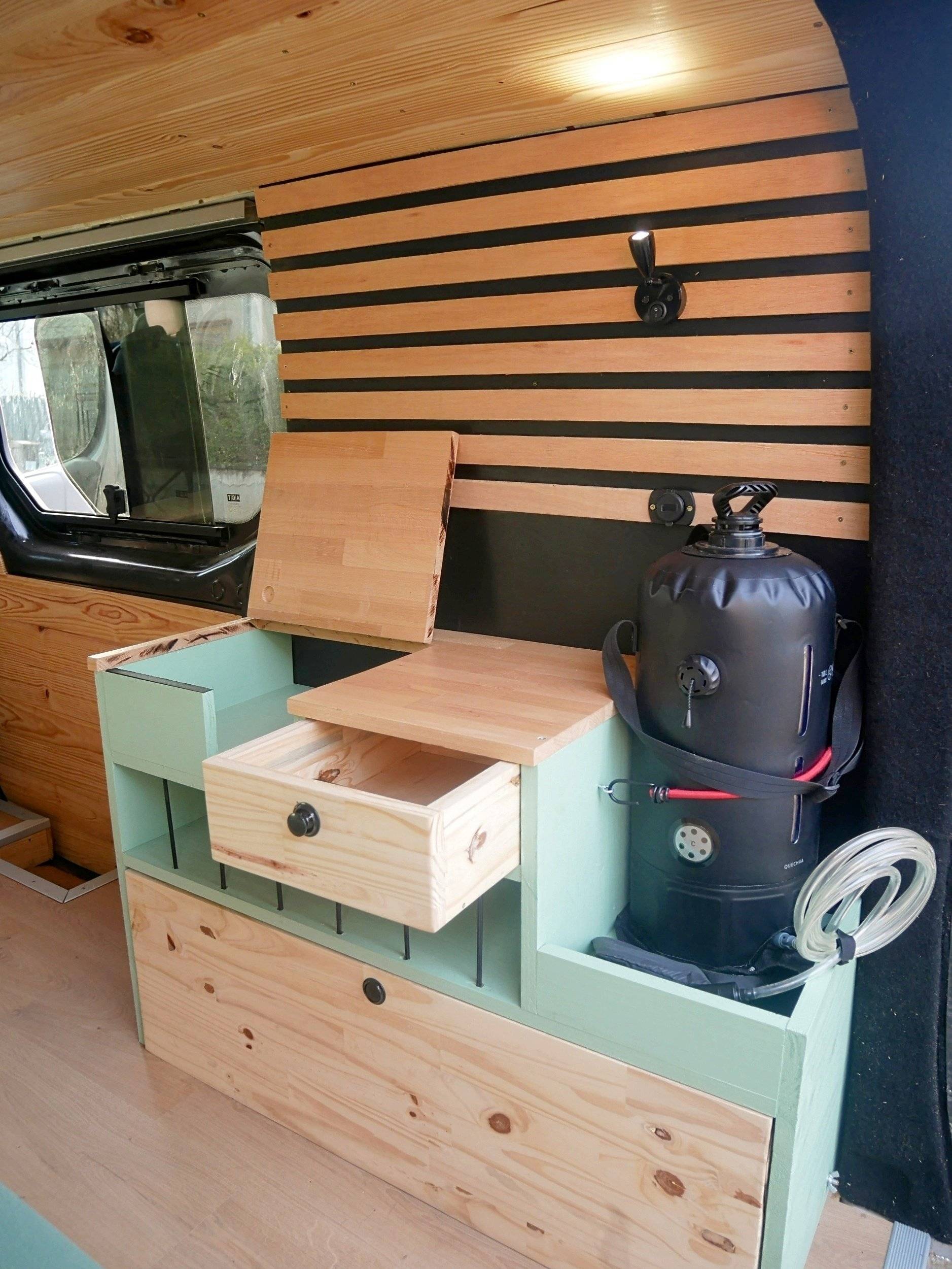 Angolo cucina Opel VIVARO - Yescapa