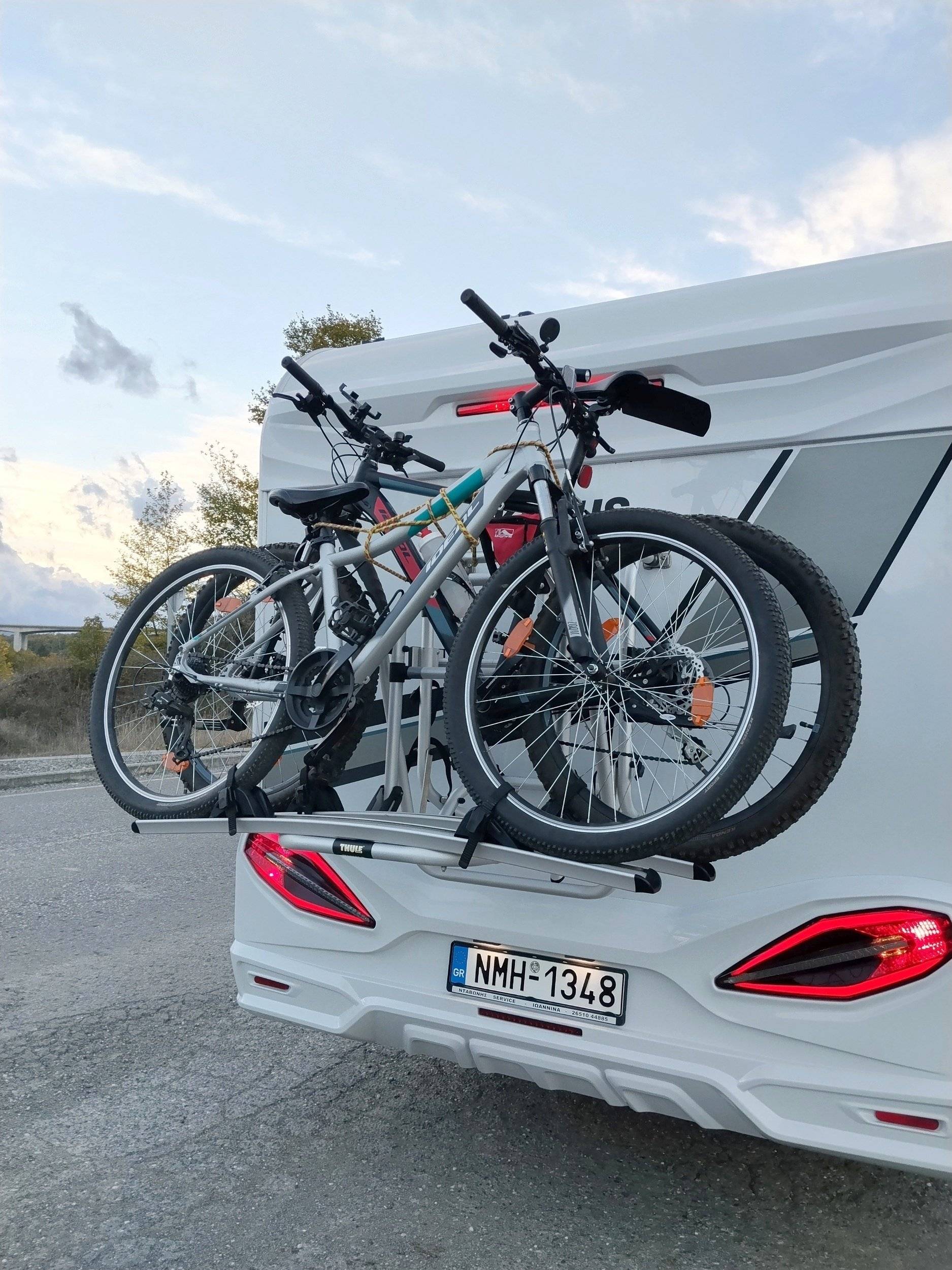 Vista part posterior del vehicle Fiat FIAT DUCATO - Yescapa