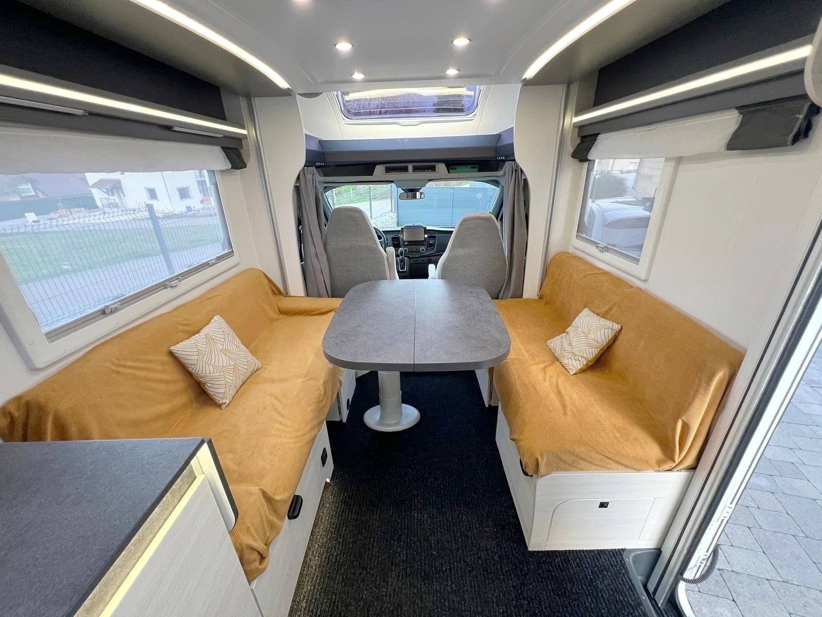 Challenger Transit 2,0 l 170 ch