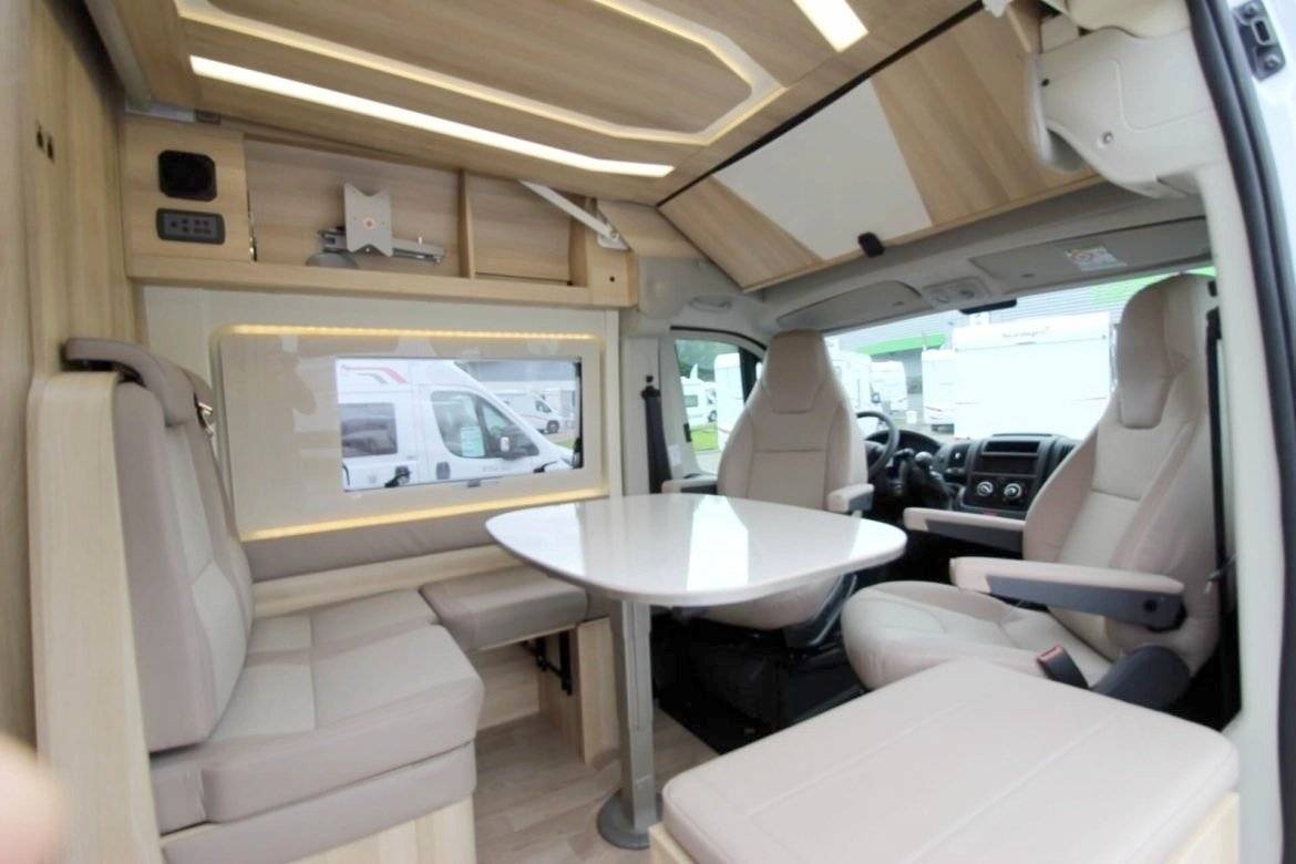 Dinette Fiat - Yescapa