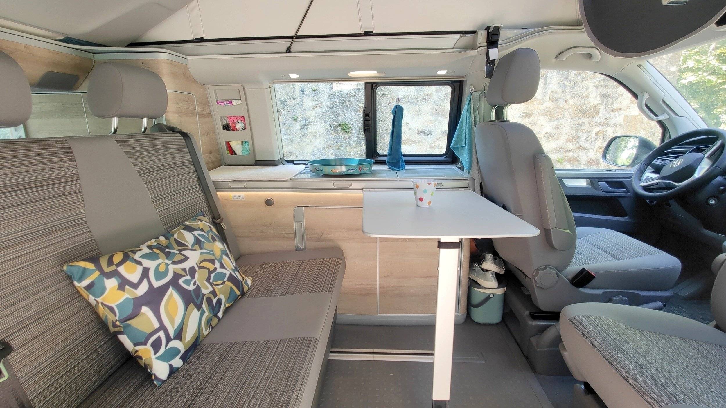 Volkswagen Volkswagen T6.1 California COAST