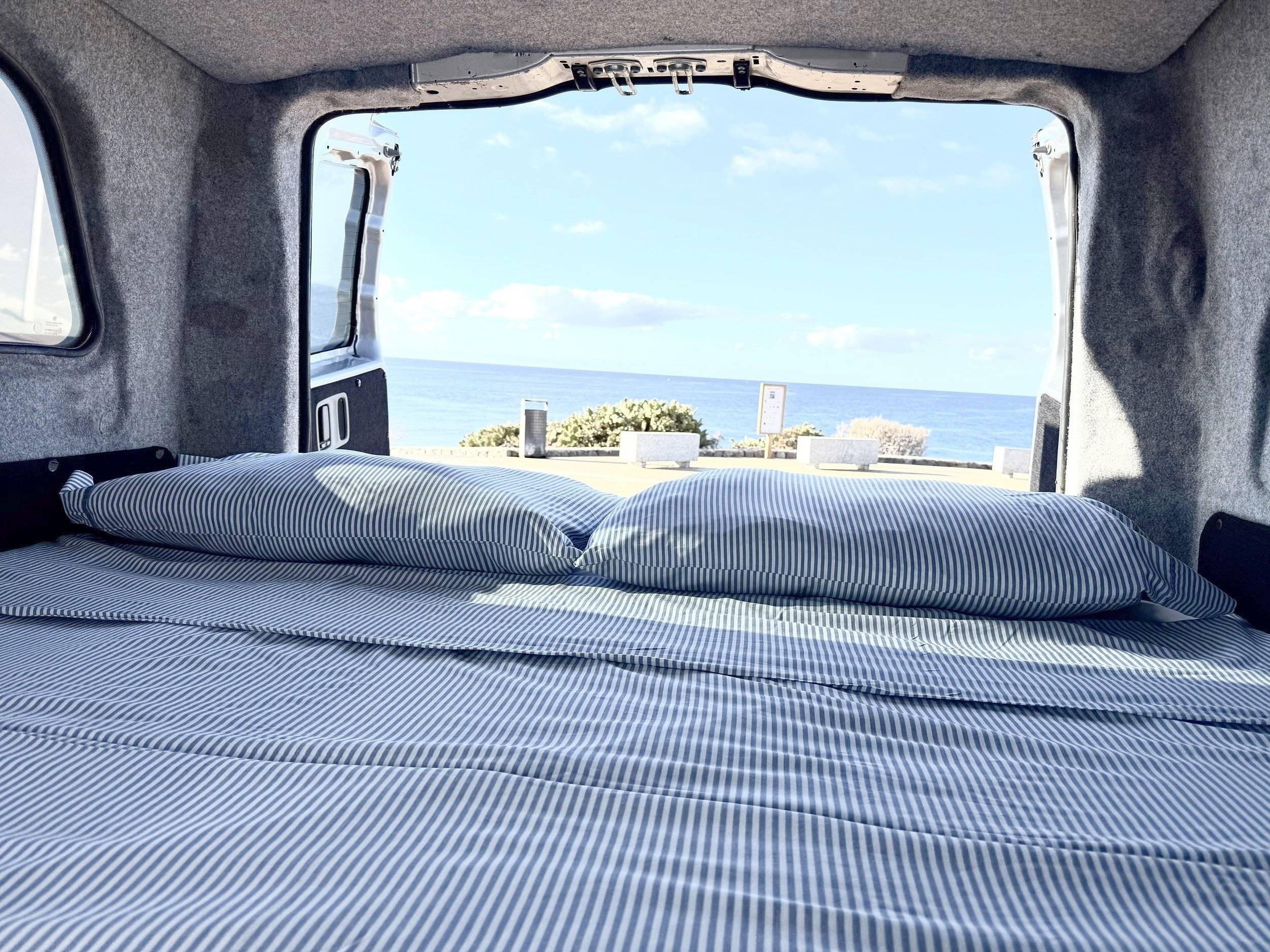 Berth Mercedes Mercedes vito - Yescapa