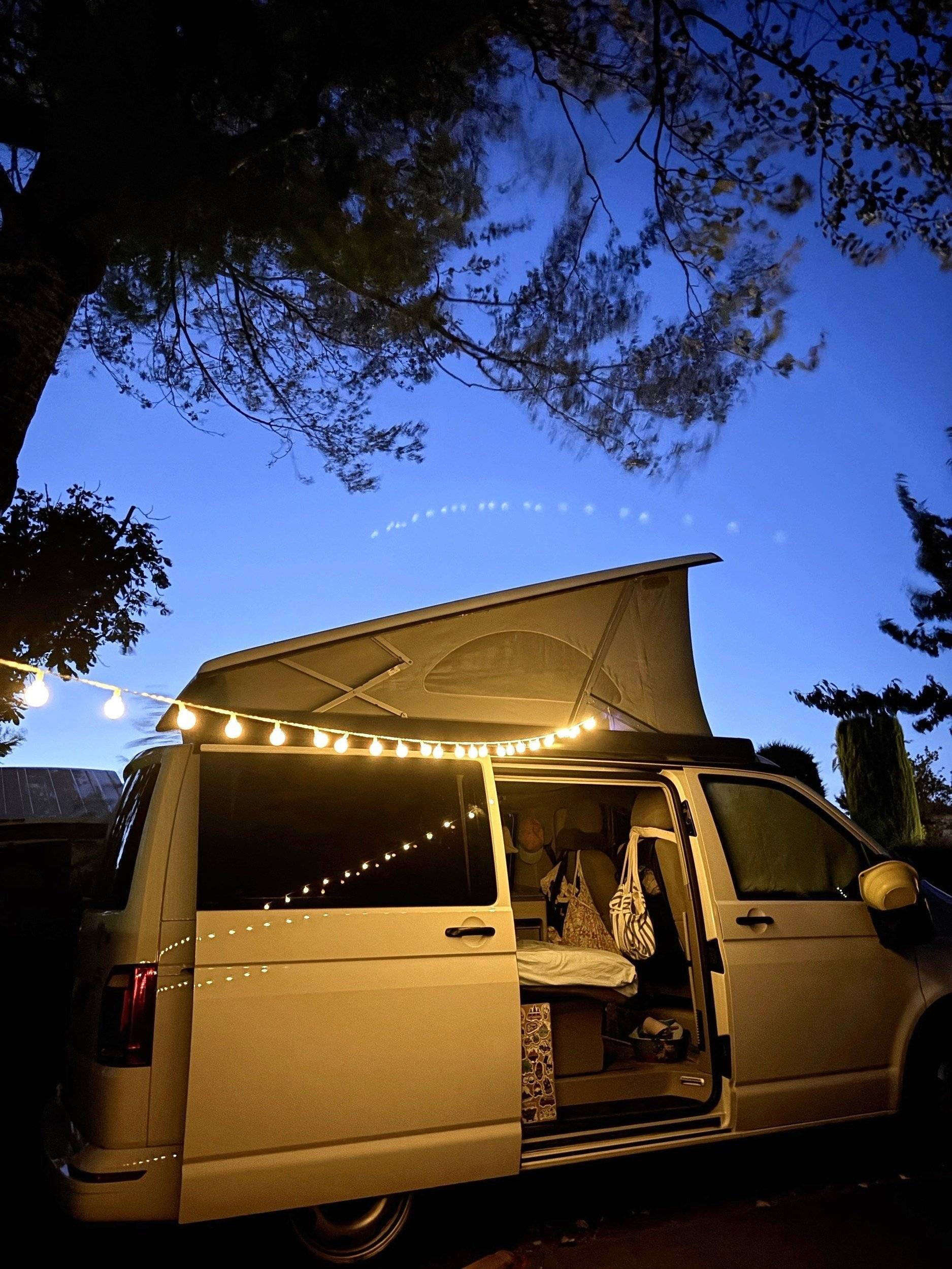 Volkswagen T6 California Coast