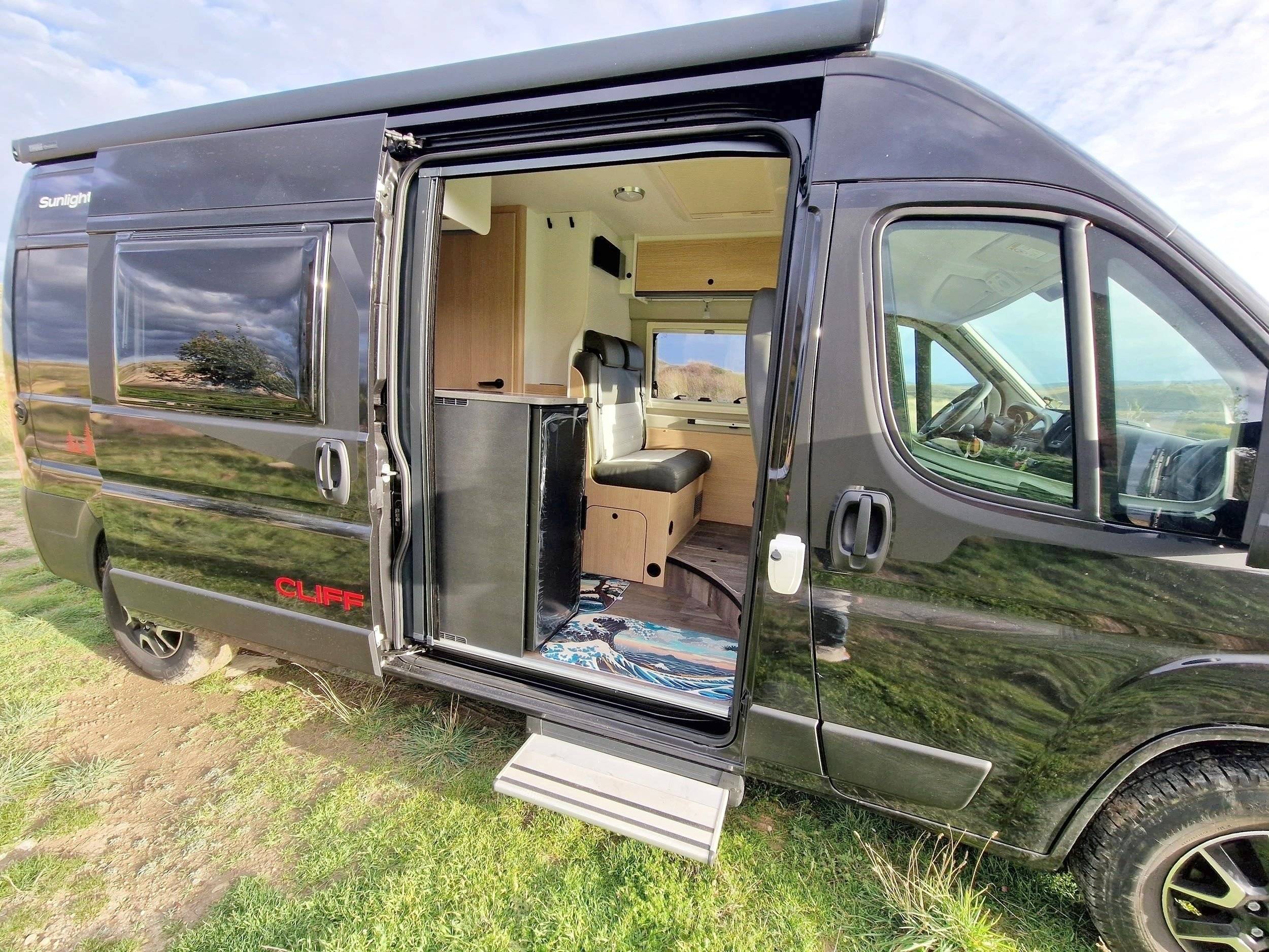 Sunlight jumper 140cv