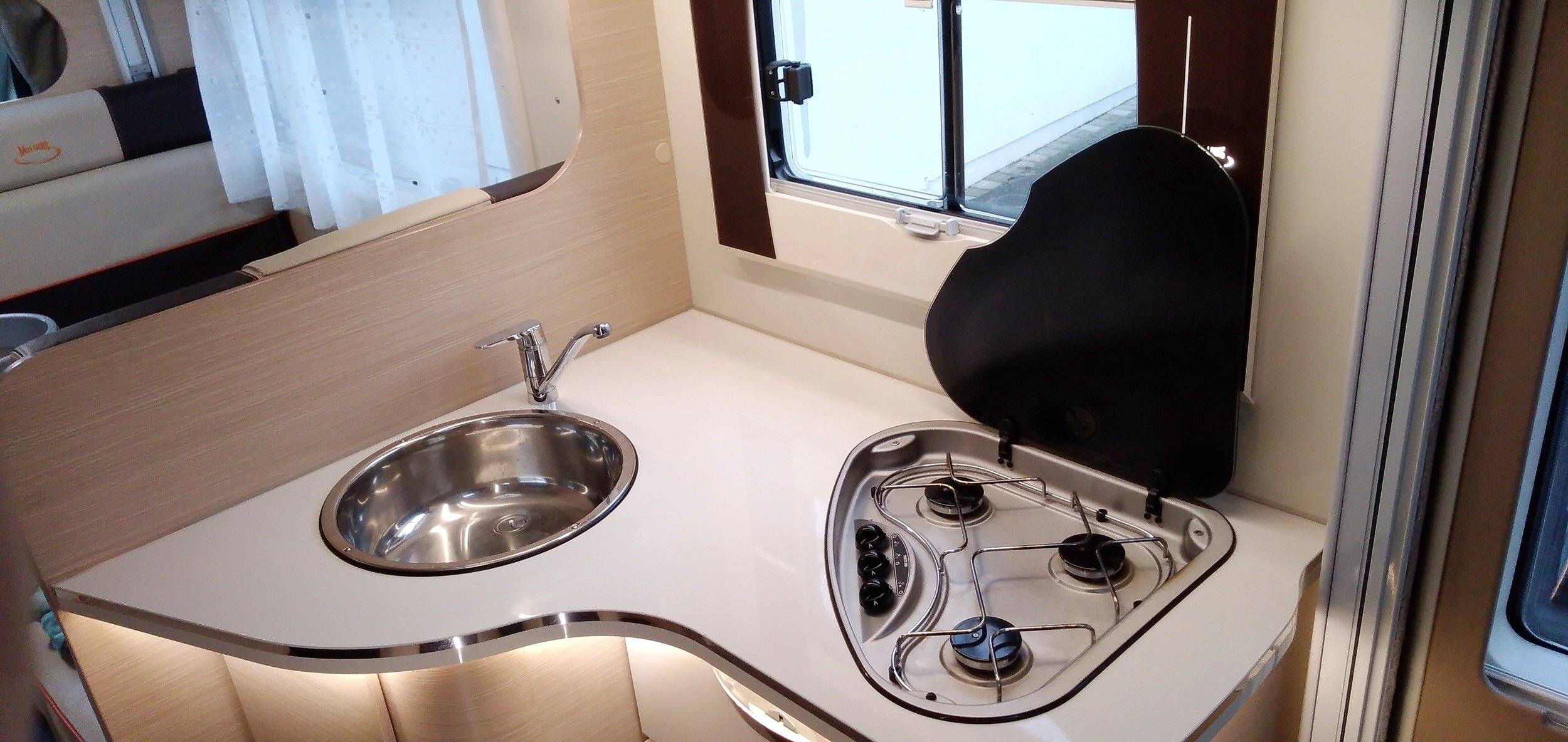 Cocina Fiat Fiat Ducato Multijet 2.3 130CV - Yescapa