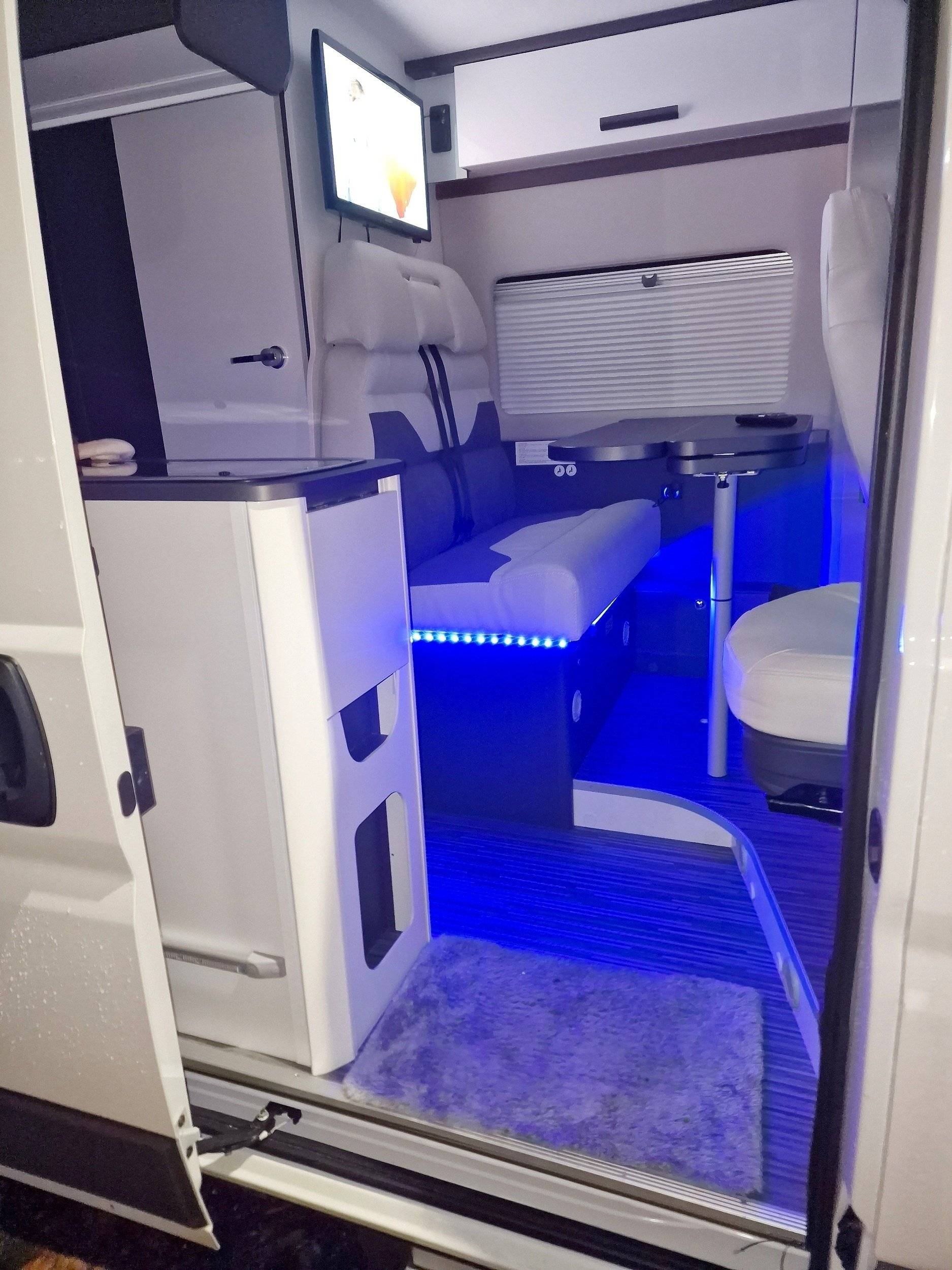 Mclouis Van 3 Maxi S-Line