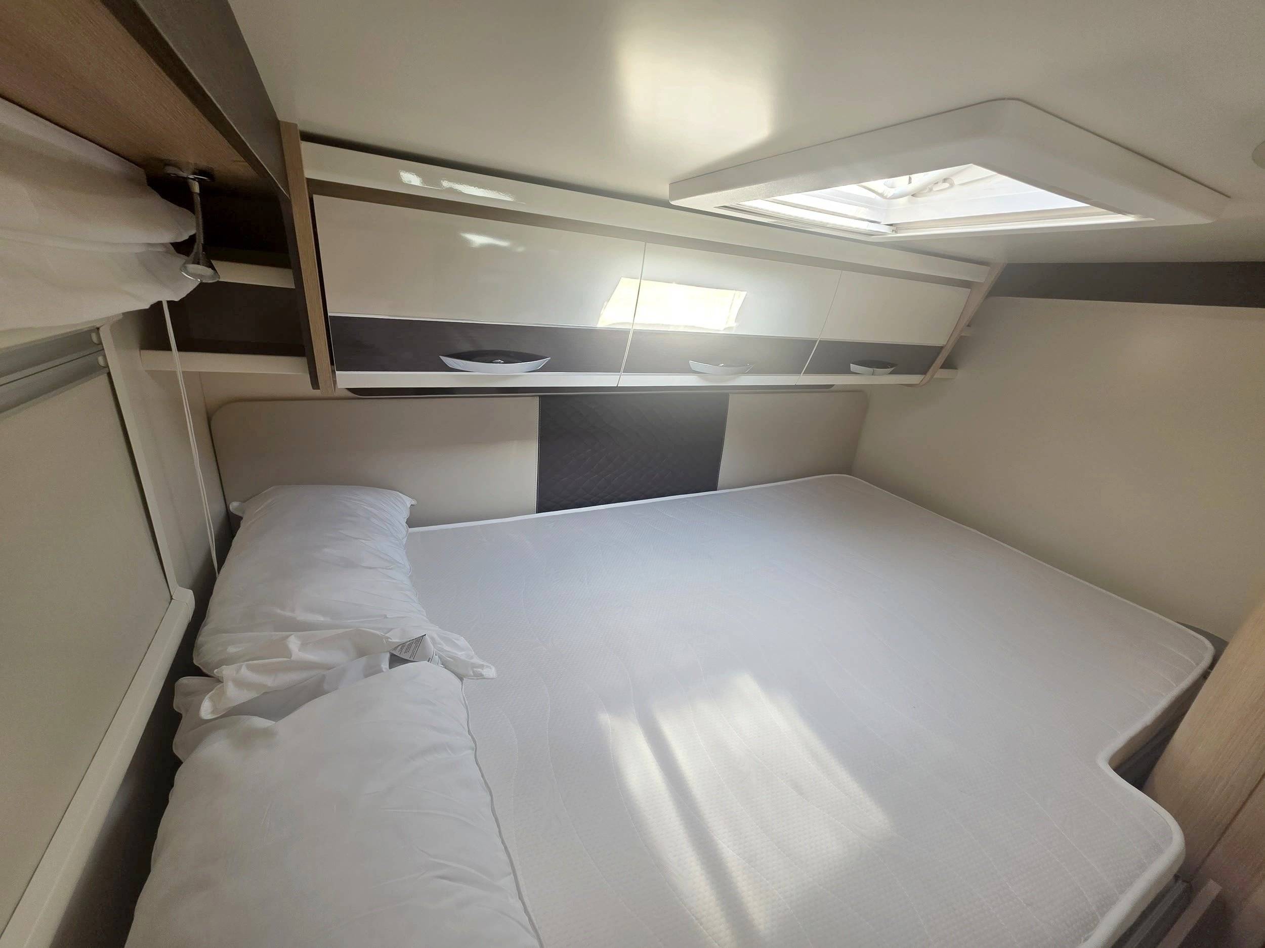 Berth Citroën Jumper 2,0 l 130 ch - Yescapa