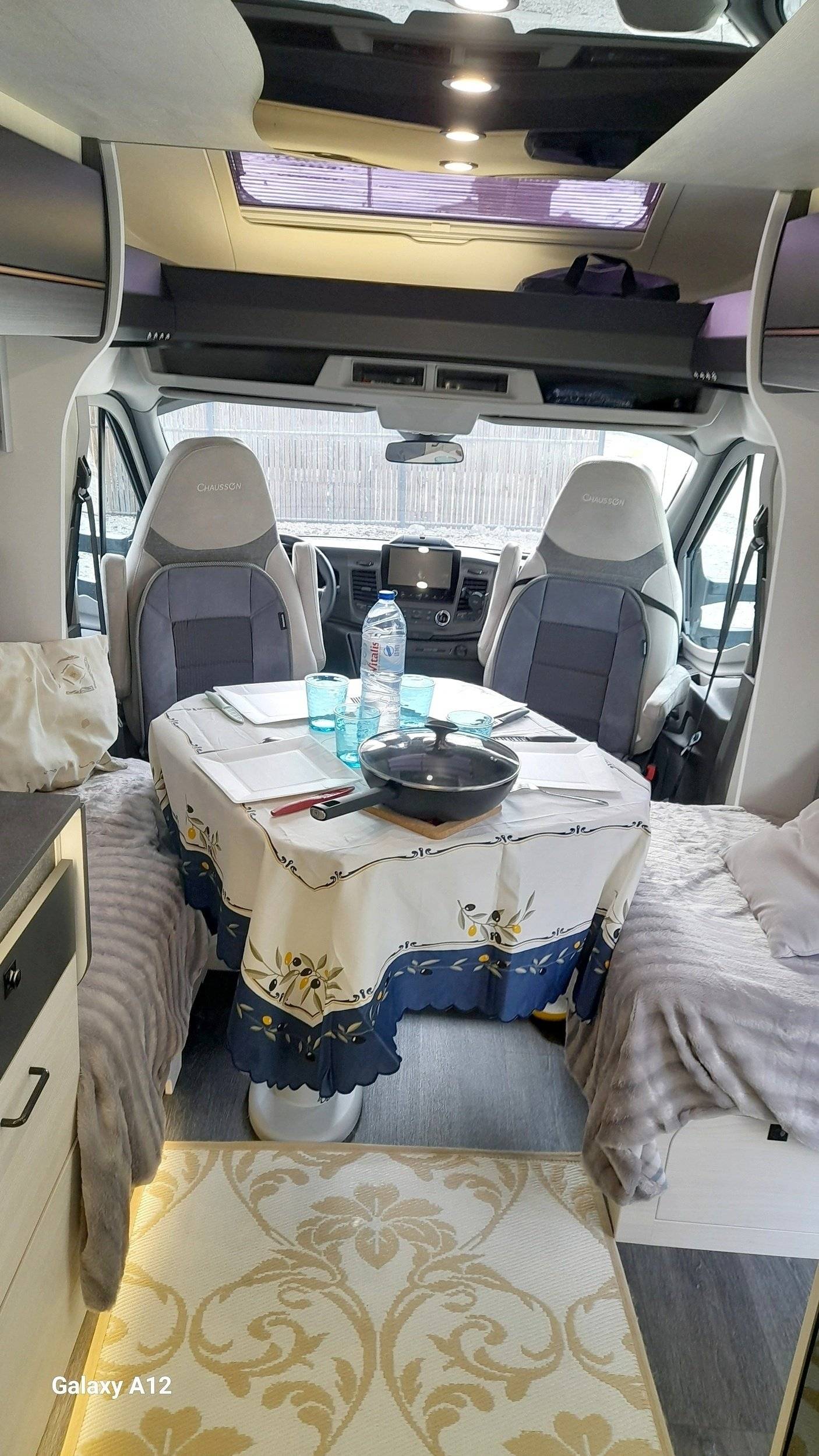Eethoek Ford ford transit - Yescapa