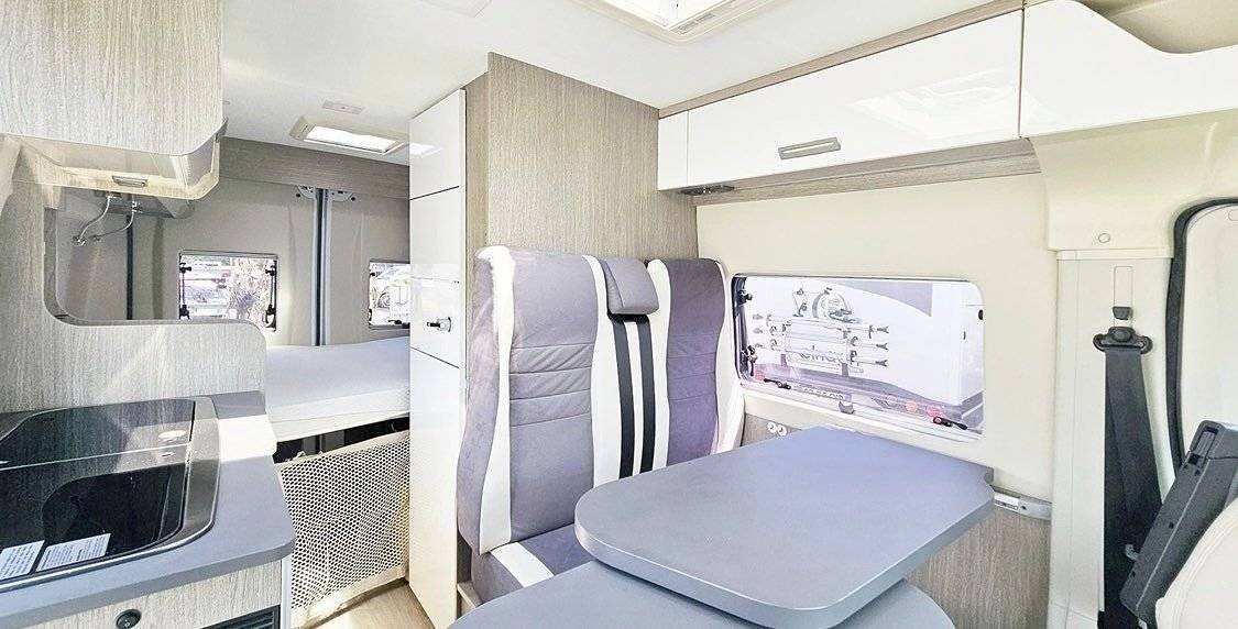 Challenger 2,3 l 130 ch.