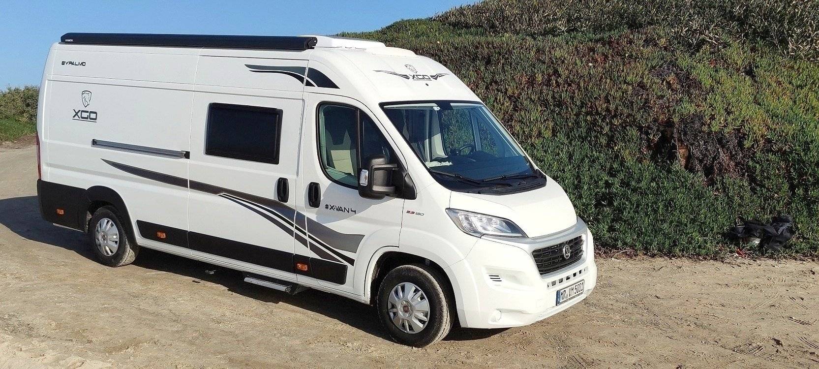 schräge Vorderansicht XGO 4 Van (Fiat Ducato) - Yescapa