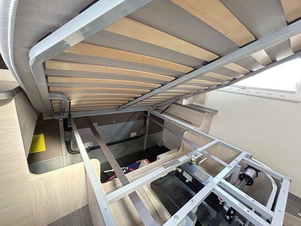 Challenger 2,3 l 130 ch