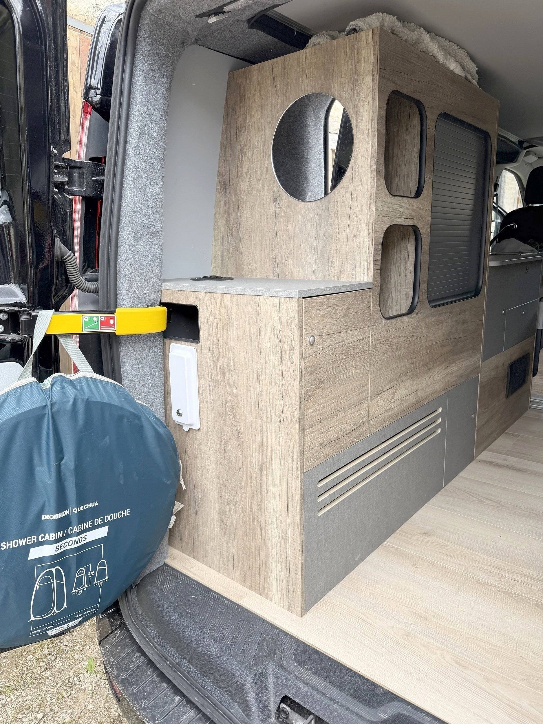Alpivan Transit 2,0 l 170 ch