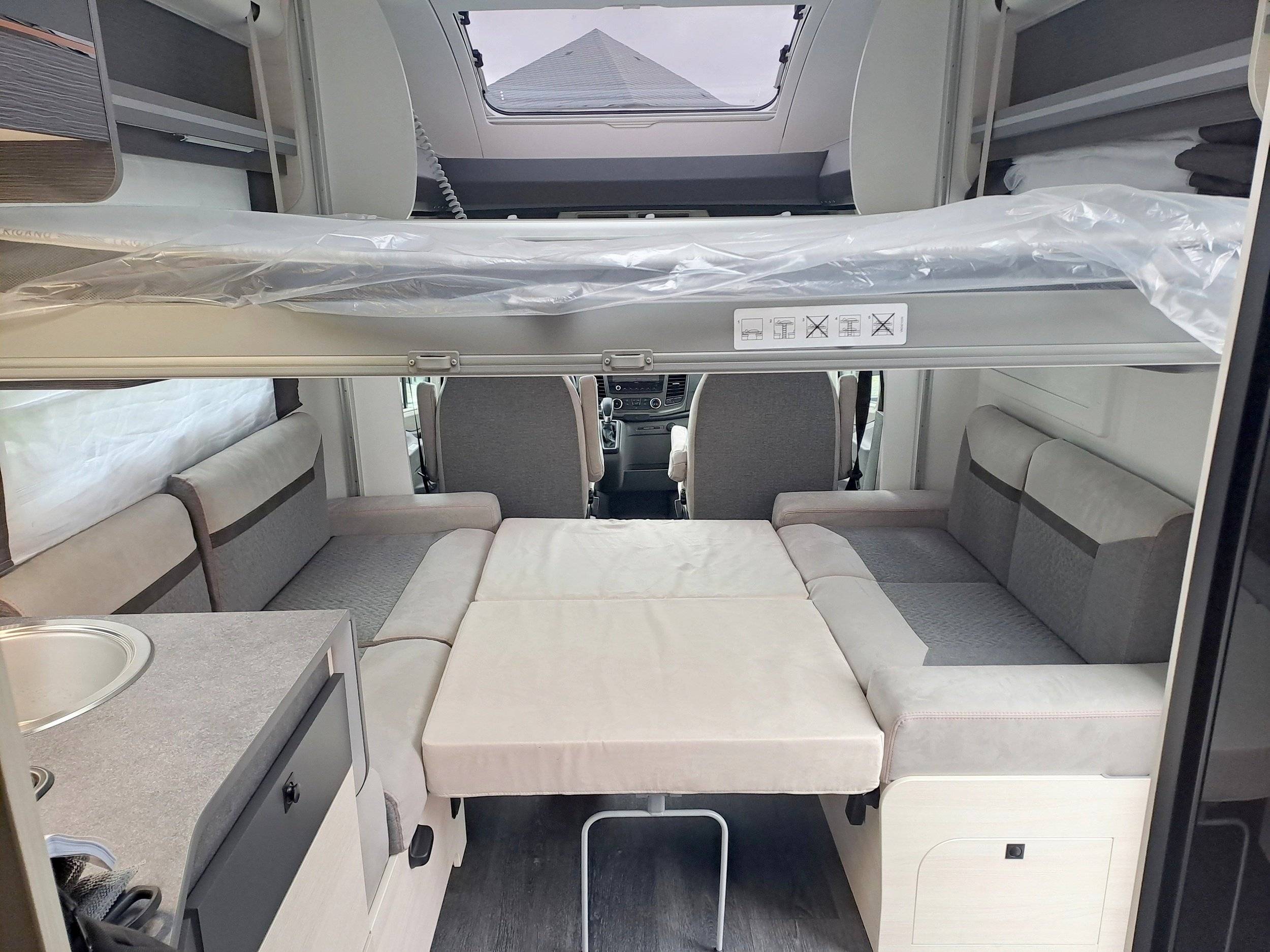 Challenger Challenger 380