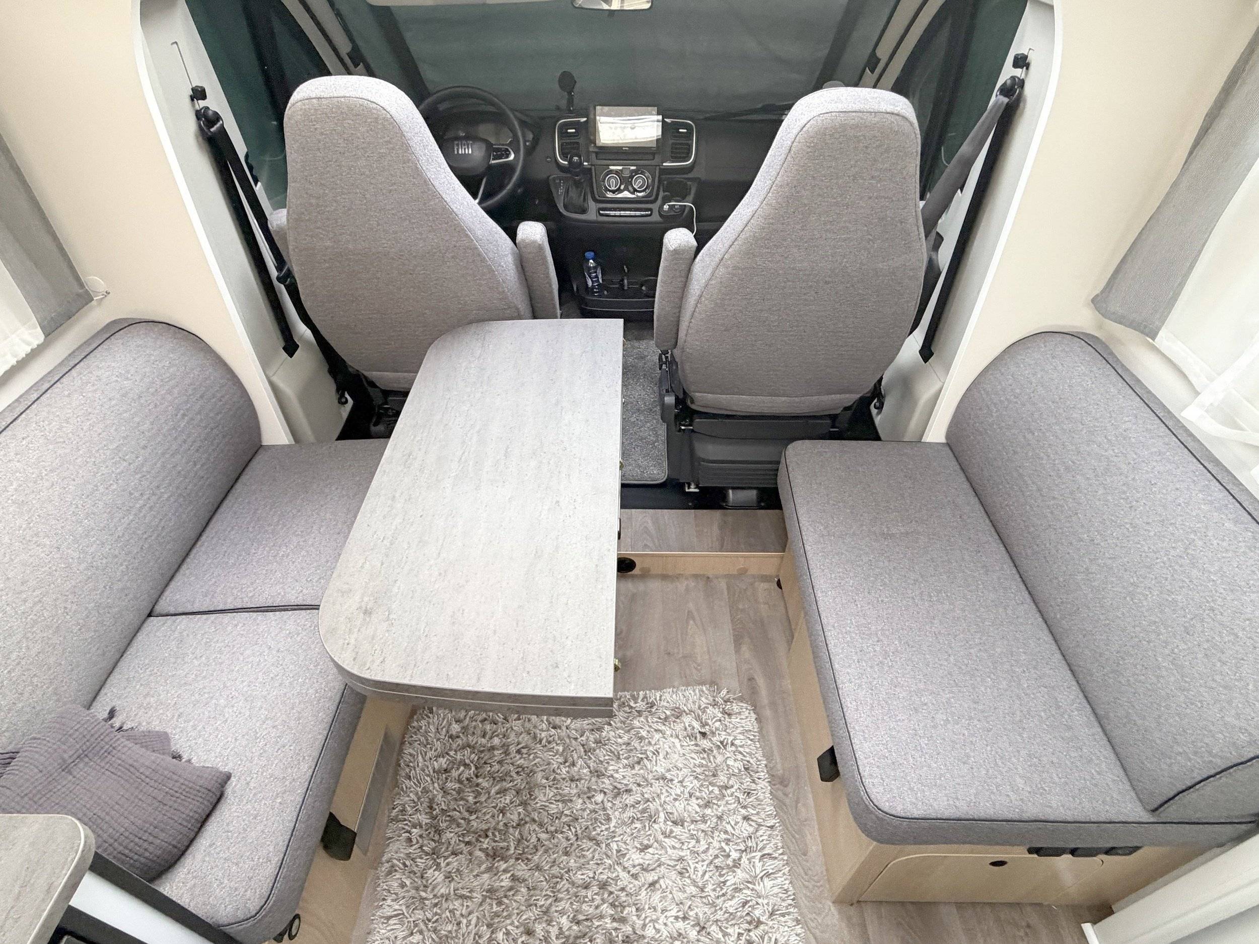 Comedor Fiat Ducato 140 Multijet - Yescapa