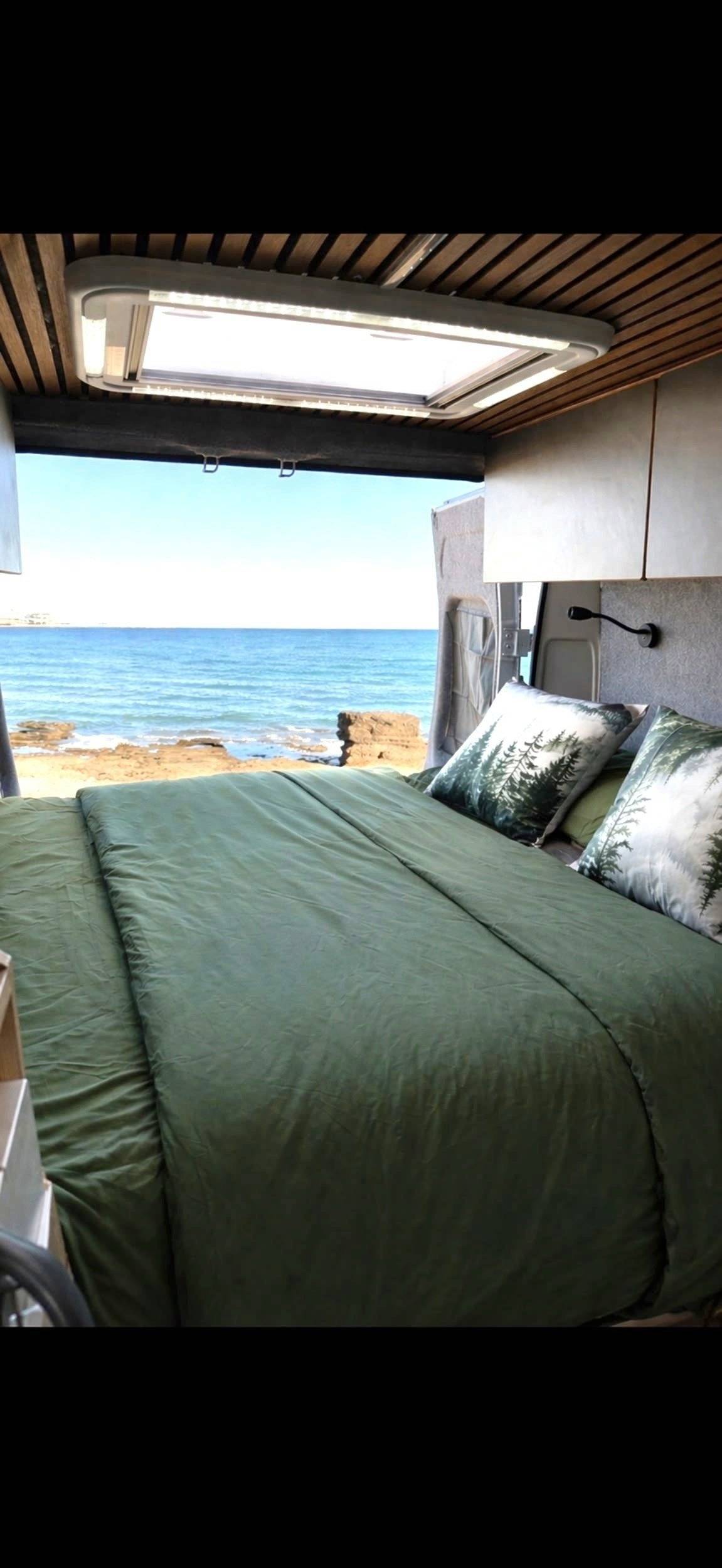 Voorkant 3/4 Citroën Citroën jumper - Yescapa