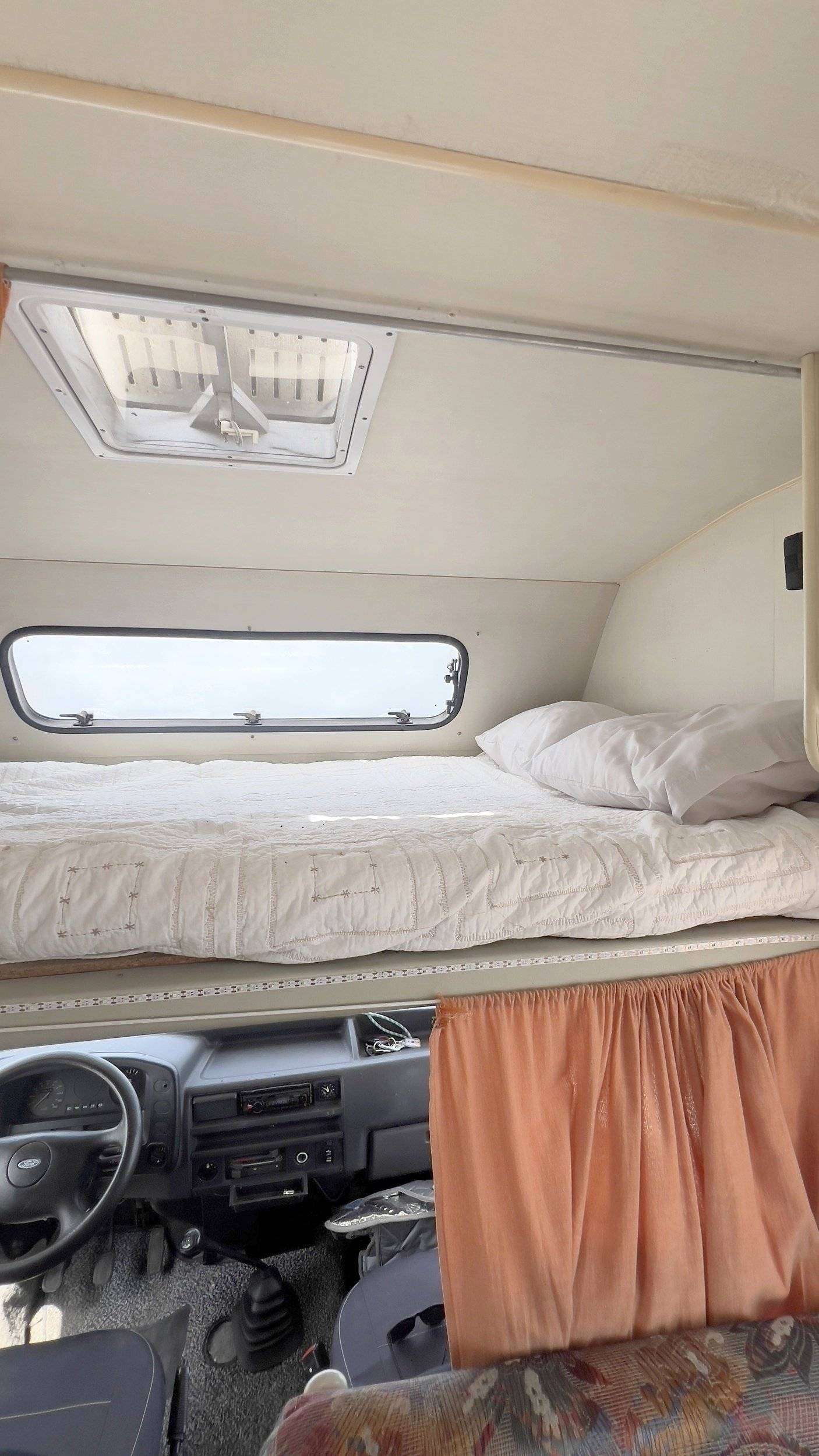 Letti Ford FORD TRANSIT - Yescapa