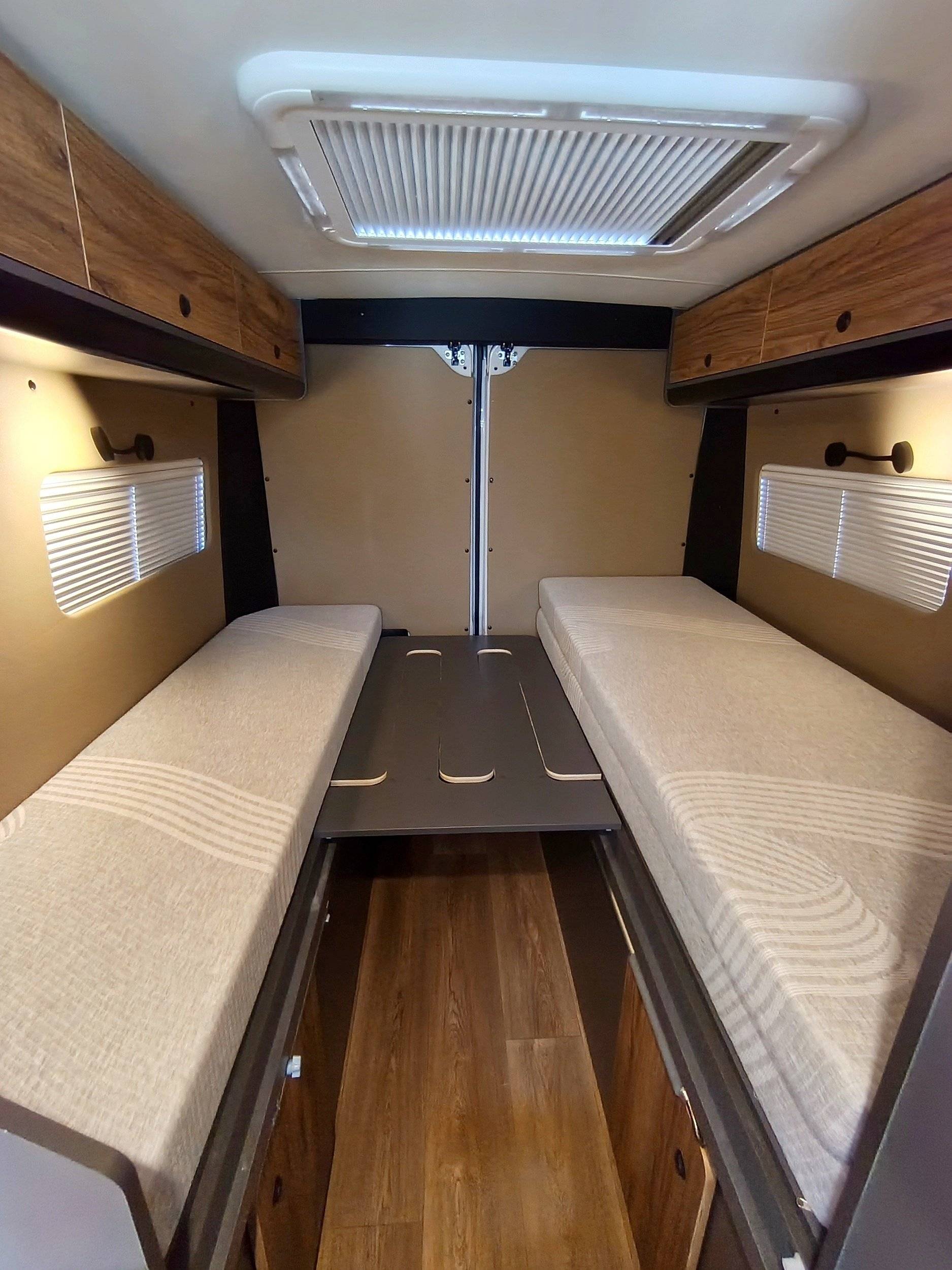 Plazas en cama Fiat Ducato 250 - Yescapa