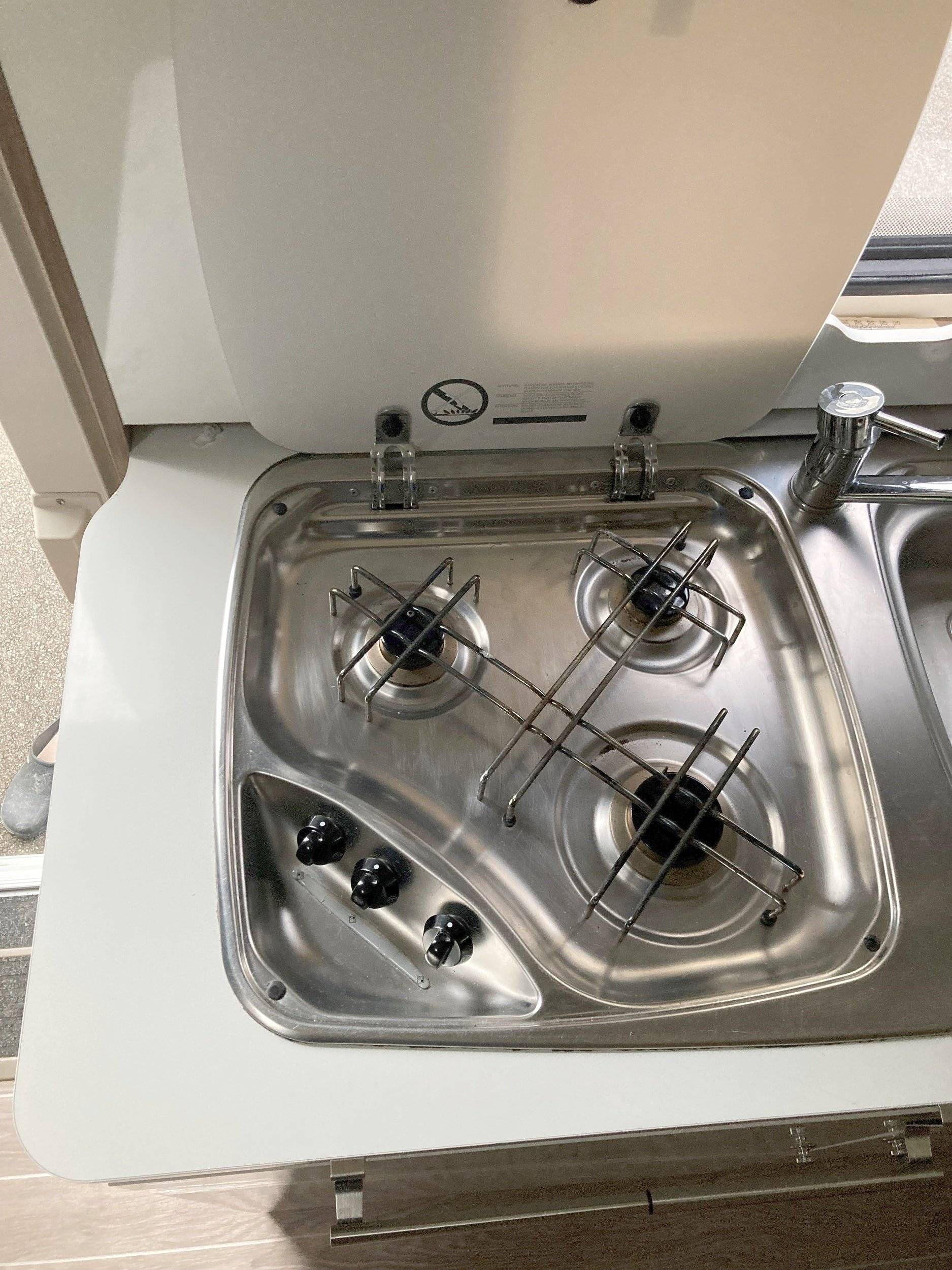 Kitchen  - Yescapa