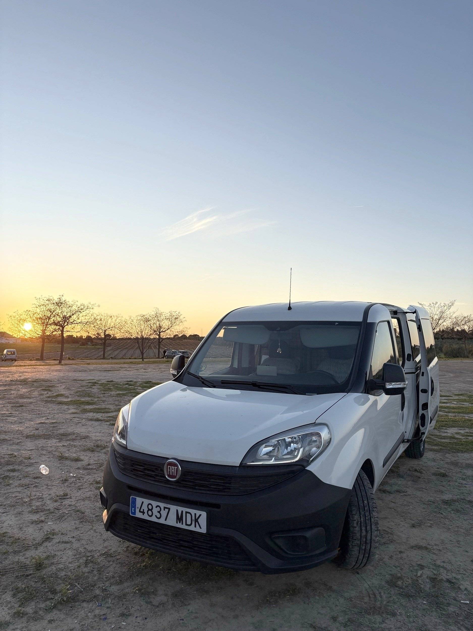 Fiat Doblo Cargo Maxi 1,6 l 105 ch