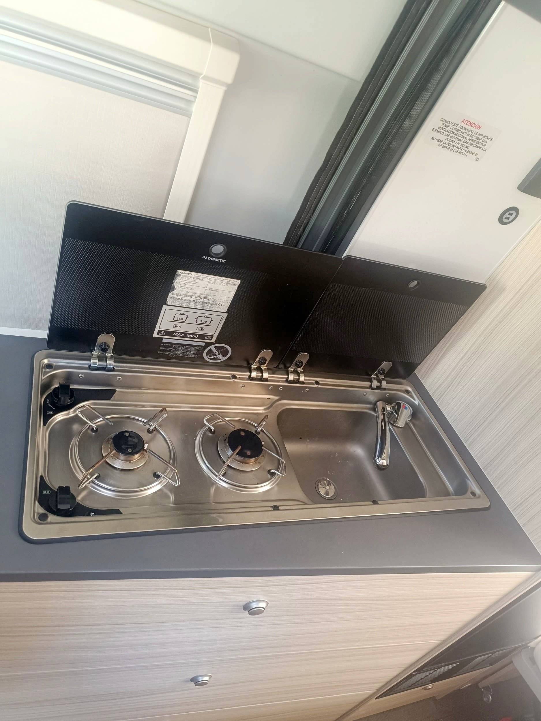 Adria SunLiving V60SP