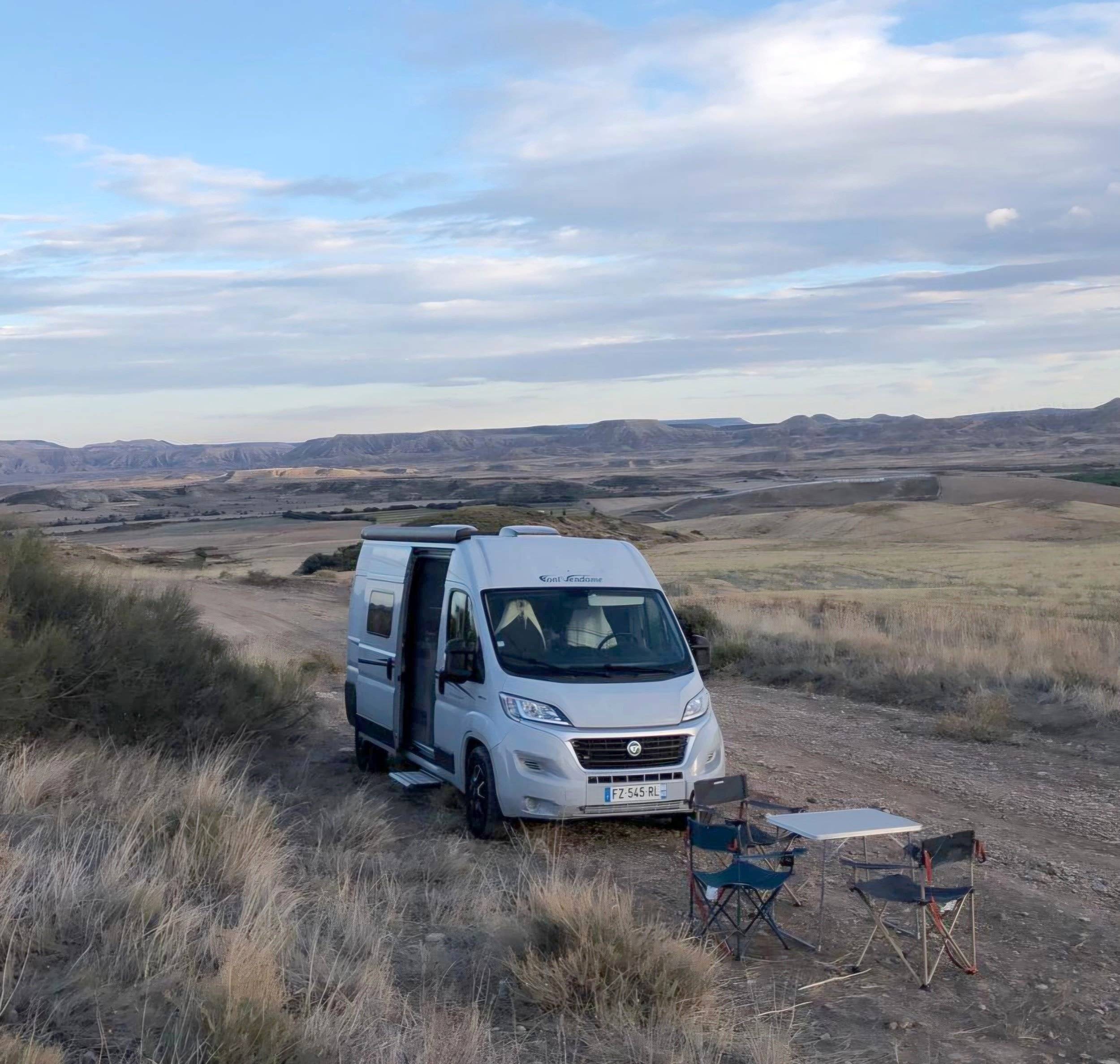 Font Vendôme Leader Van Duo