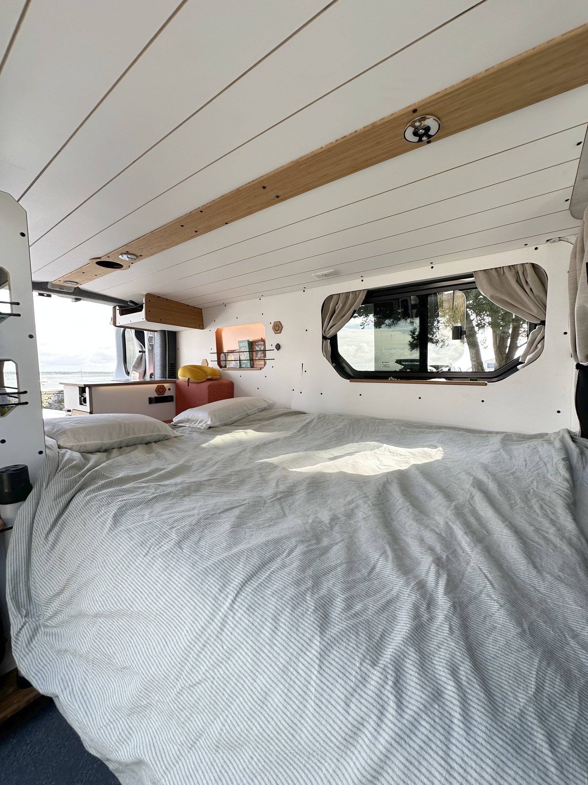 llits Renault Renault Trafic 3 L2H1 - Yescapa