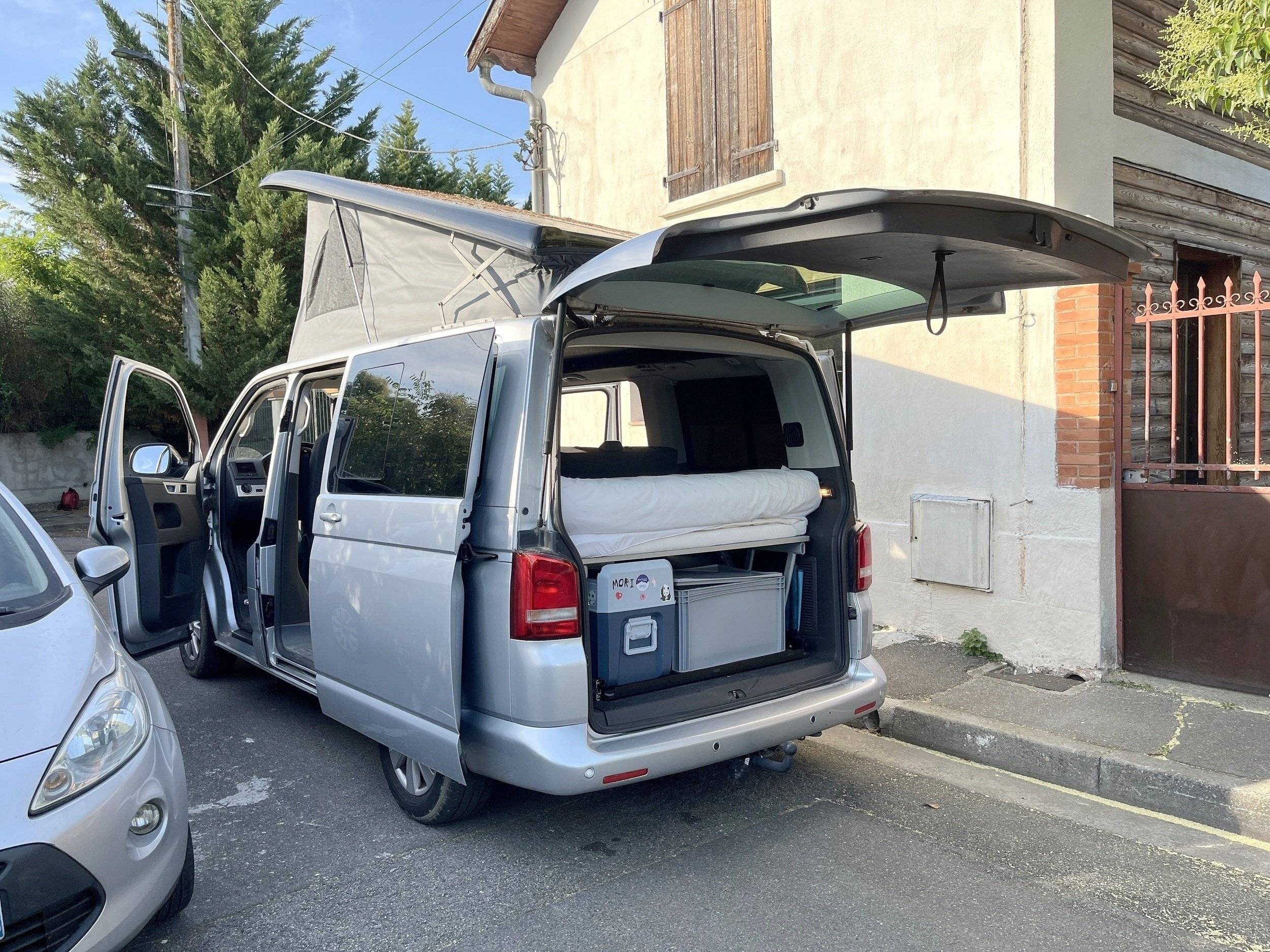 Volkswagen VW T5 Multivan 2L 140ch