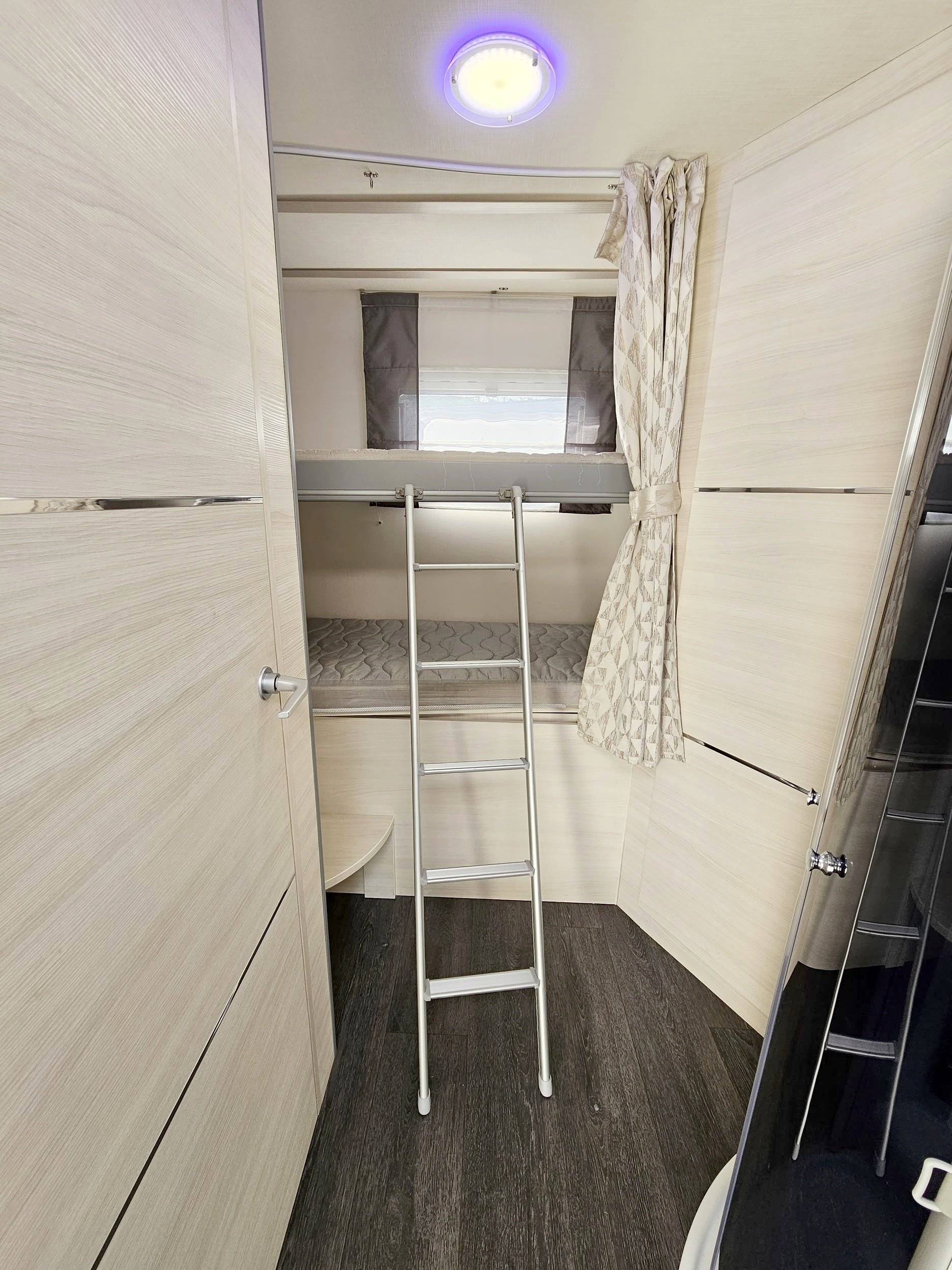 Chausson korus 720