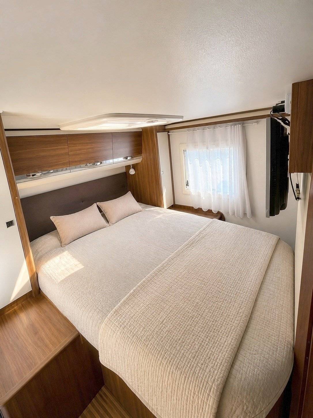 Adria Matrix Plus 670 DL