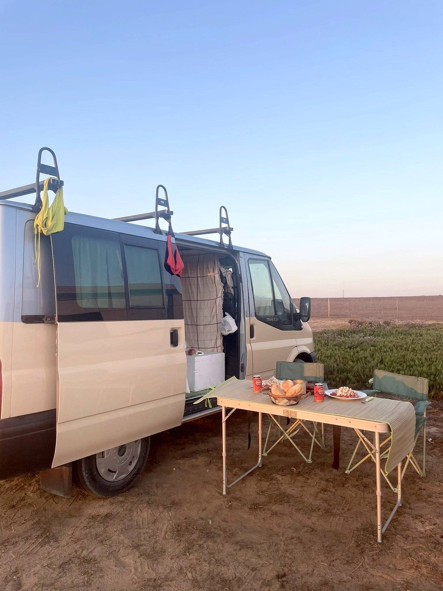 Custo Van Transporter