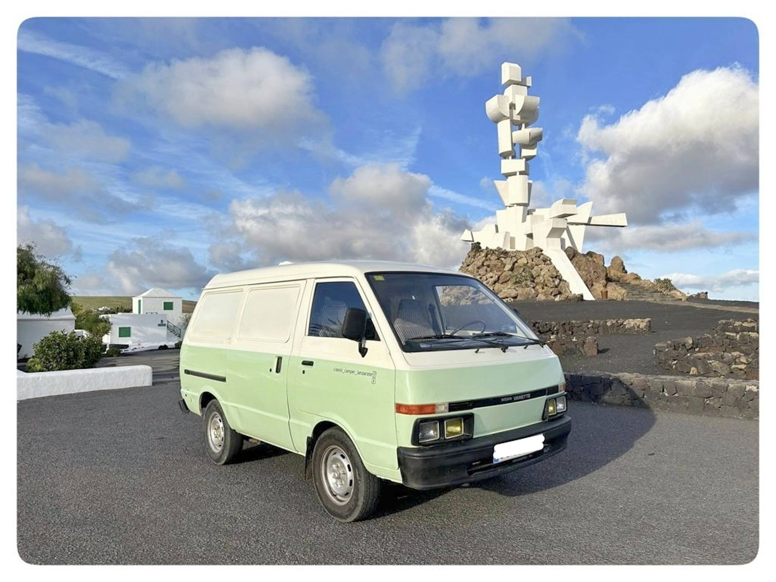 Nissan Vanette