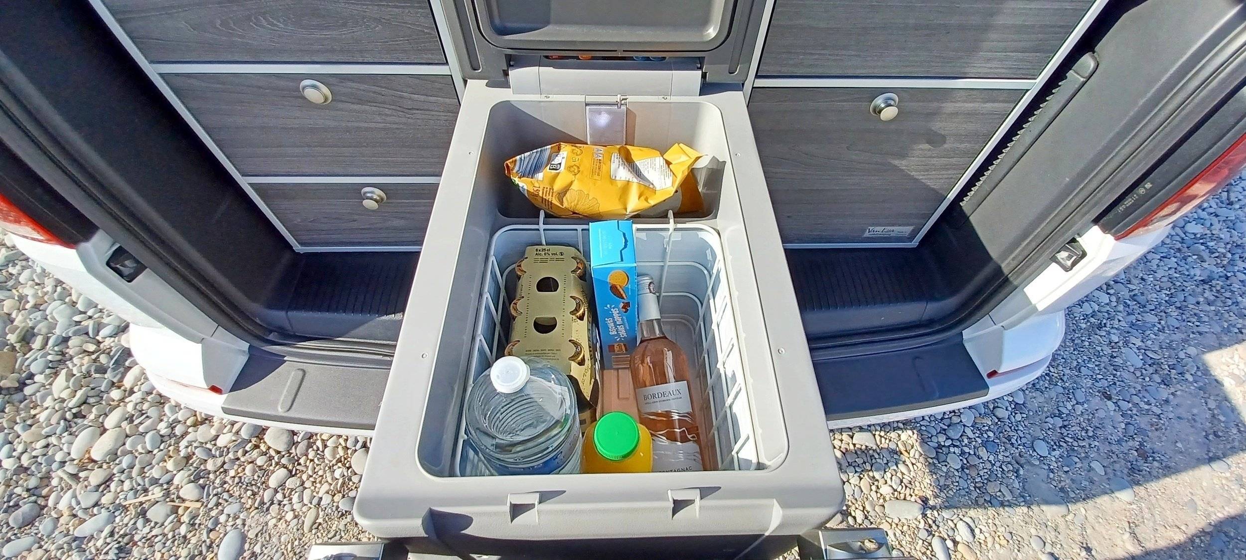 Van California Beach T6