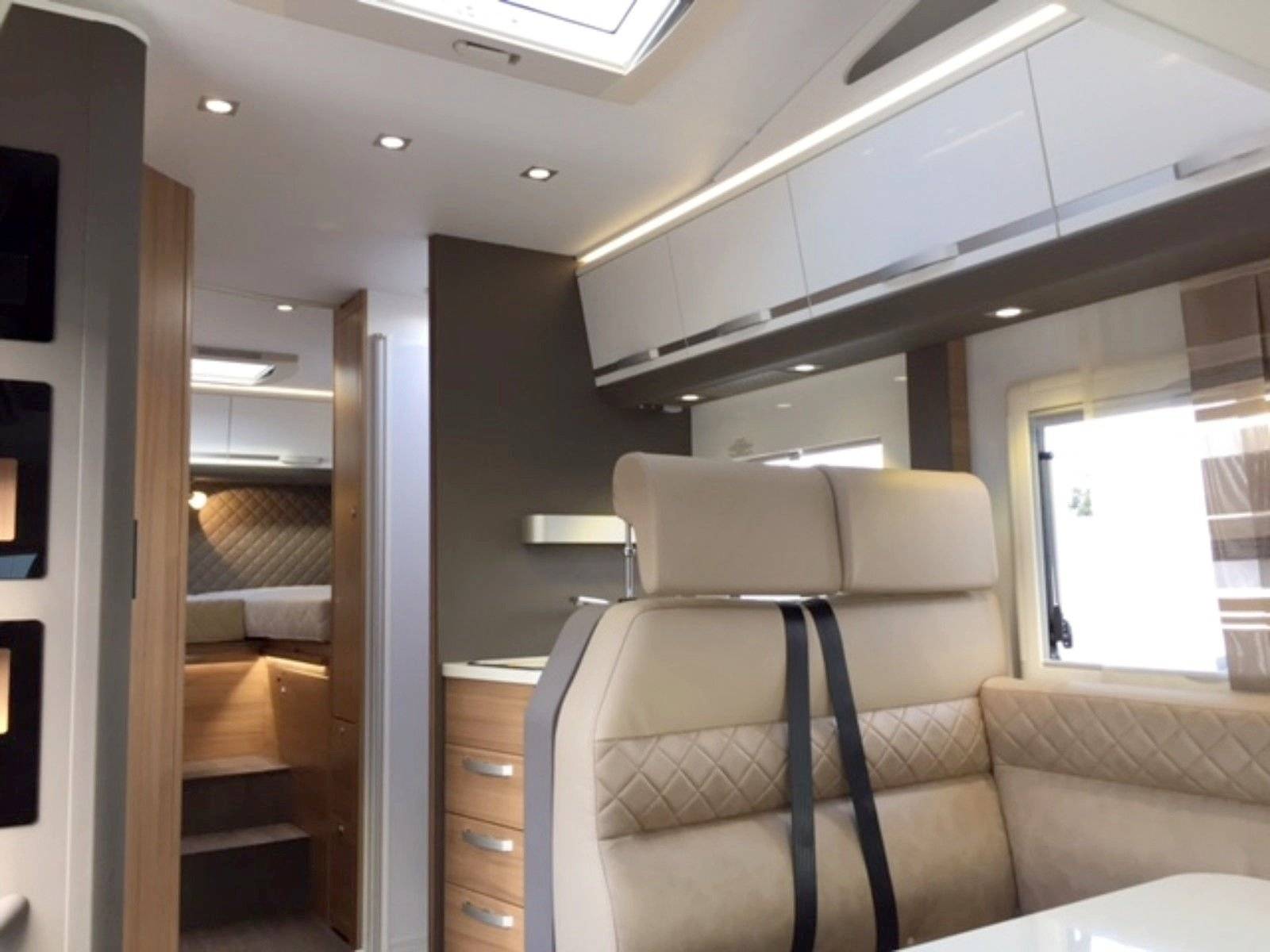 Adria Coral XL Plus A 670 SL