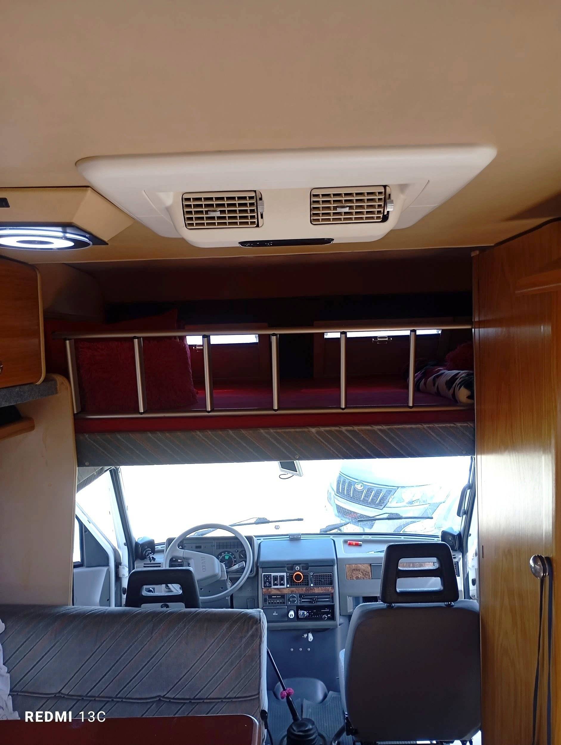 Couchages Iveco 35 12 - Yescapa