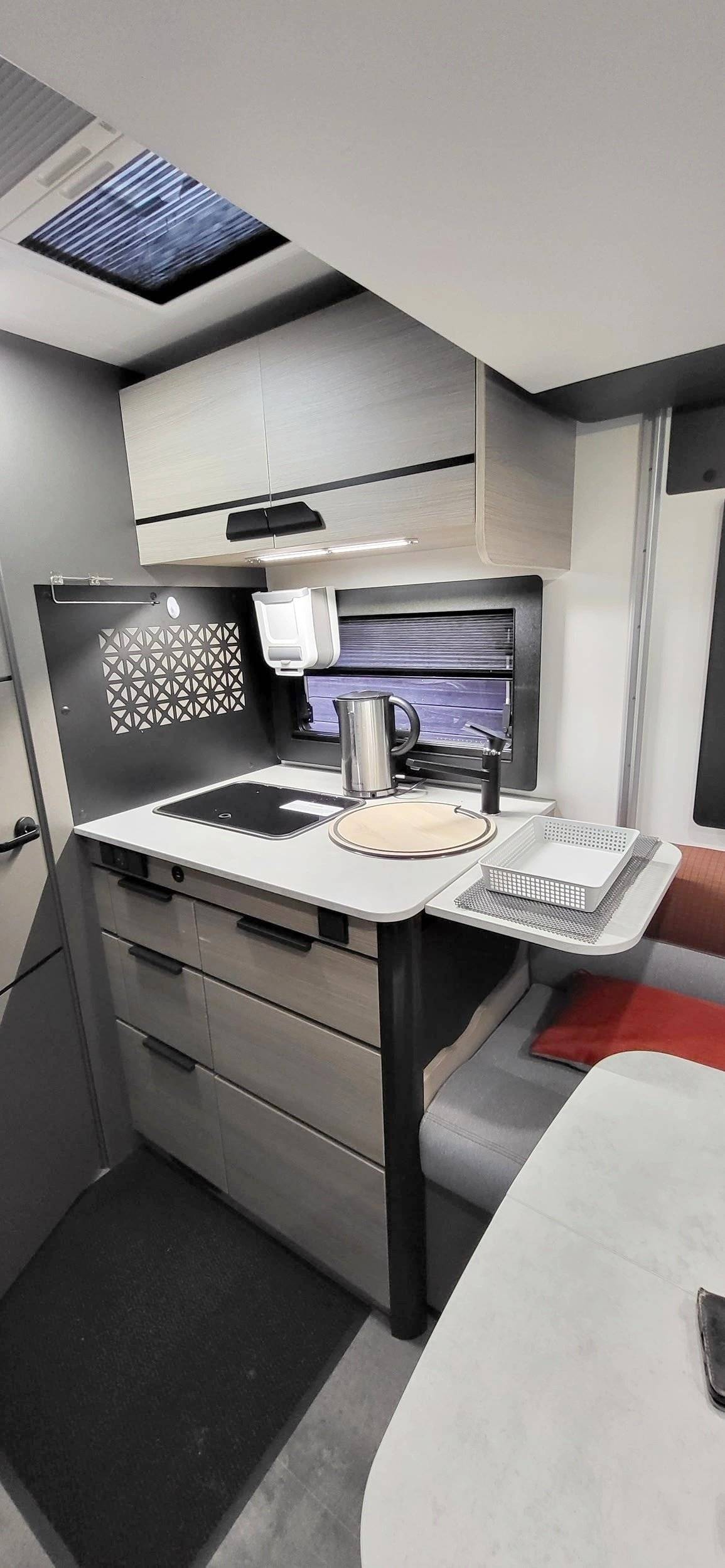 Challenger X150 Open Edition