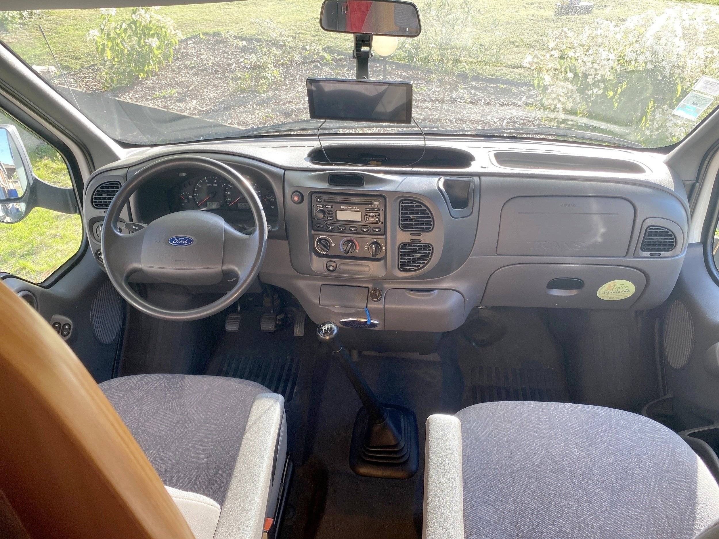 Challenger Transit 2,4 l TDCi 140 ch.