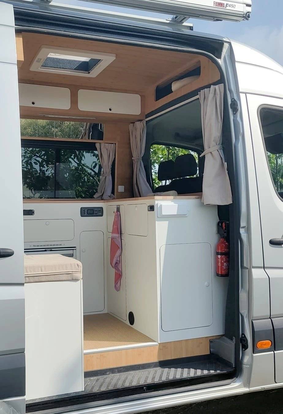 Les Aménageurs (35) Mercedes Benz Sprinter L2H2