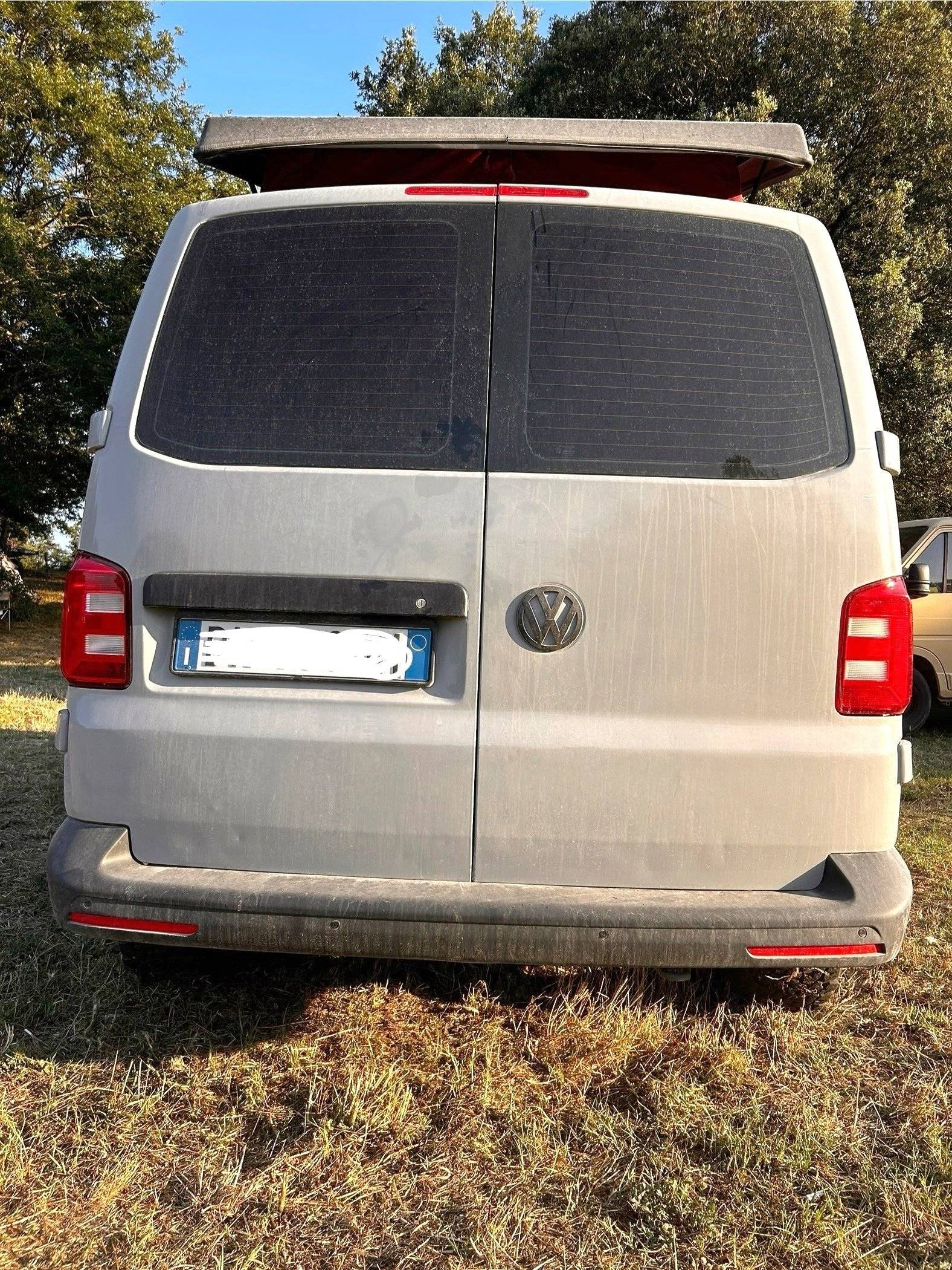 Volkswagen T5 2,0 l 84 ch