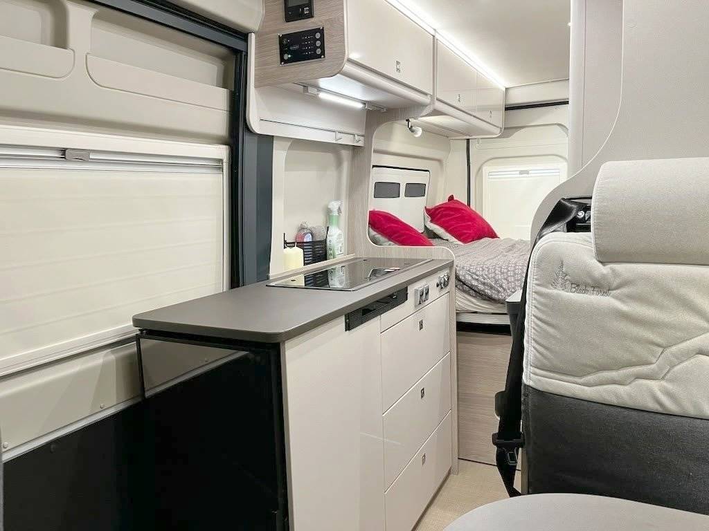 Bürstner Campeo Black Forest