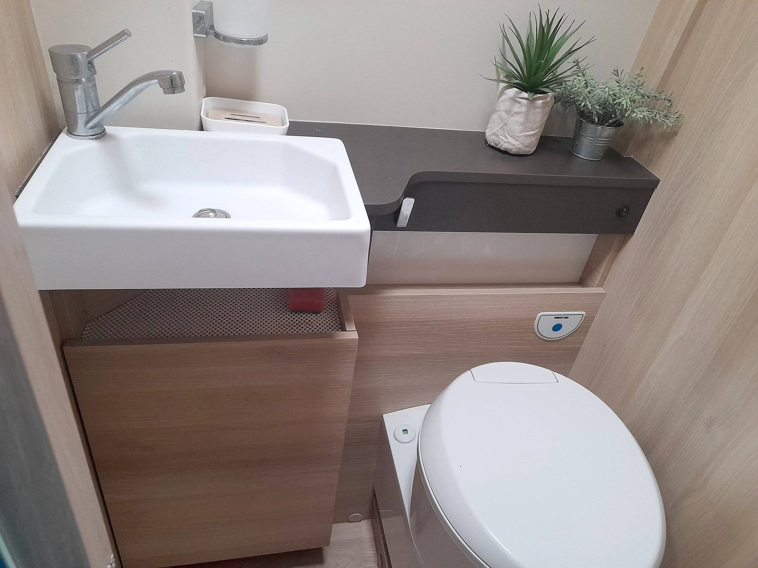 Campérêve MAGELLAN 643