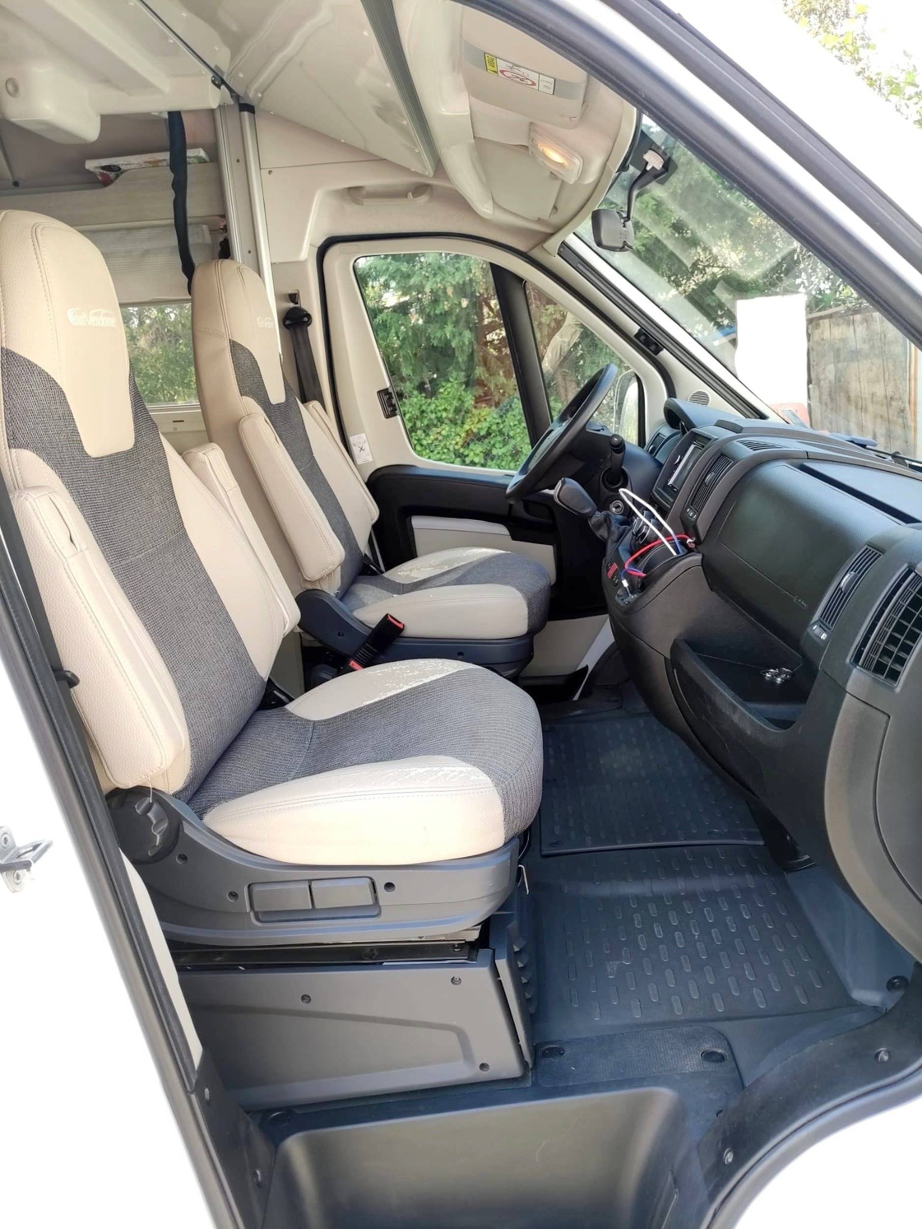 Font Vendôme Terravan