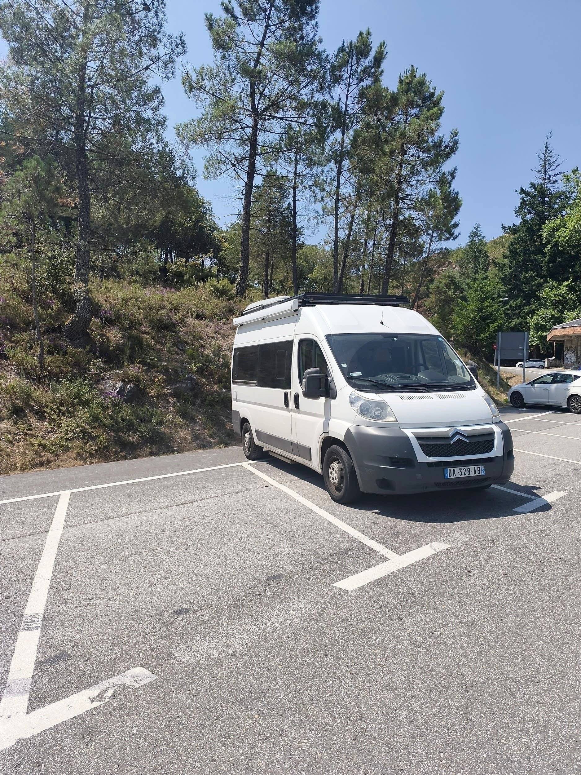 Voorkant 3/4 Citroën - Yescapa