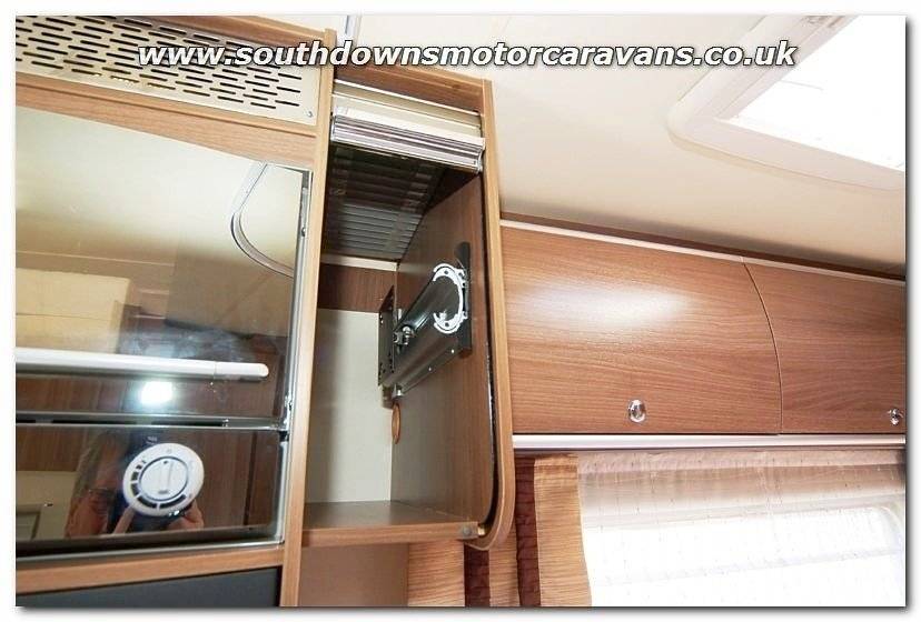 Bürstner IXEO It700